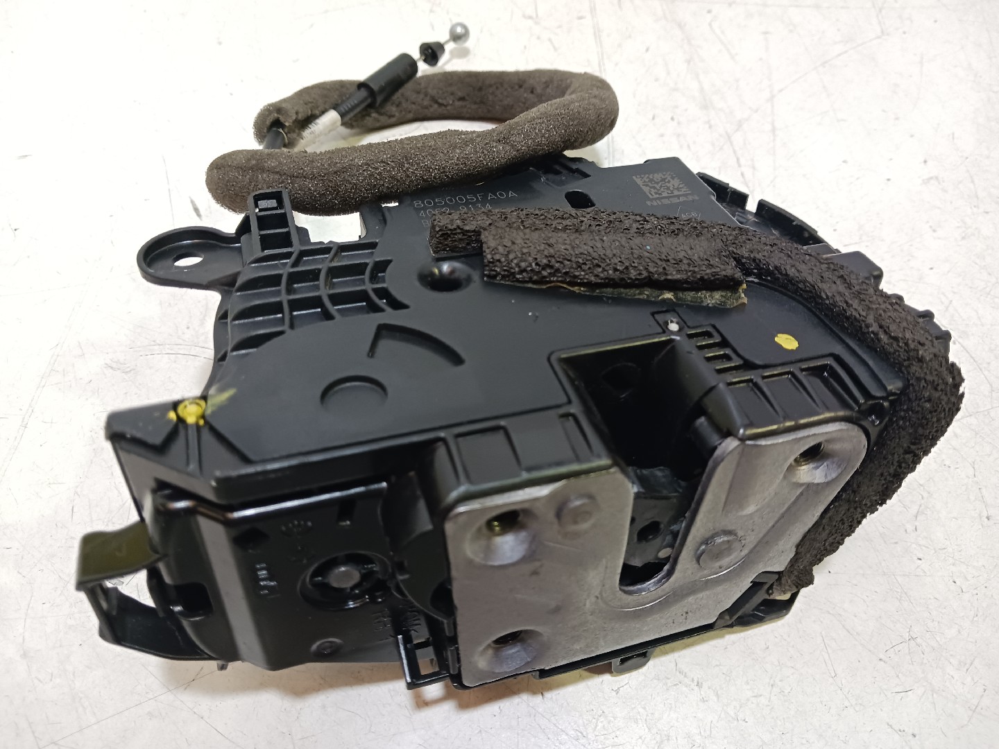 Fecho da Porta Frente Dto NISSAN MICRA V (K14) | 16 - 