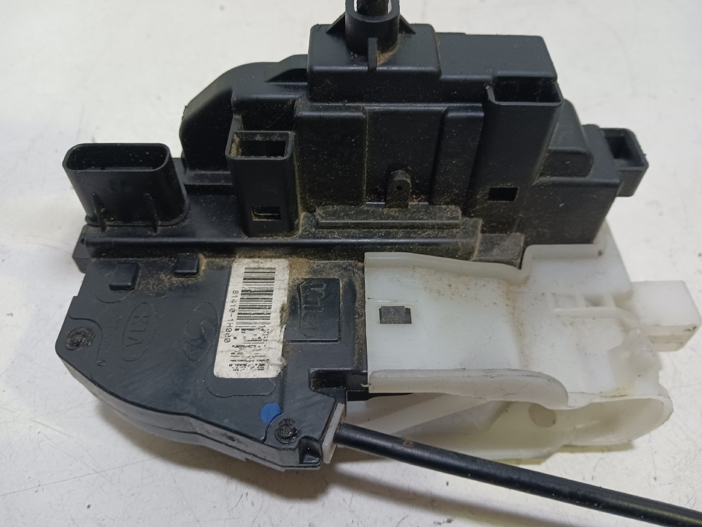 Fecho da Porta Trás Esq KIA CEED SW (ED) | 07 - 12