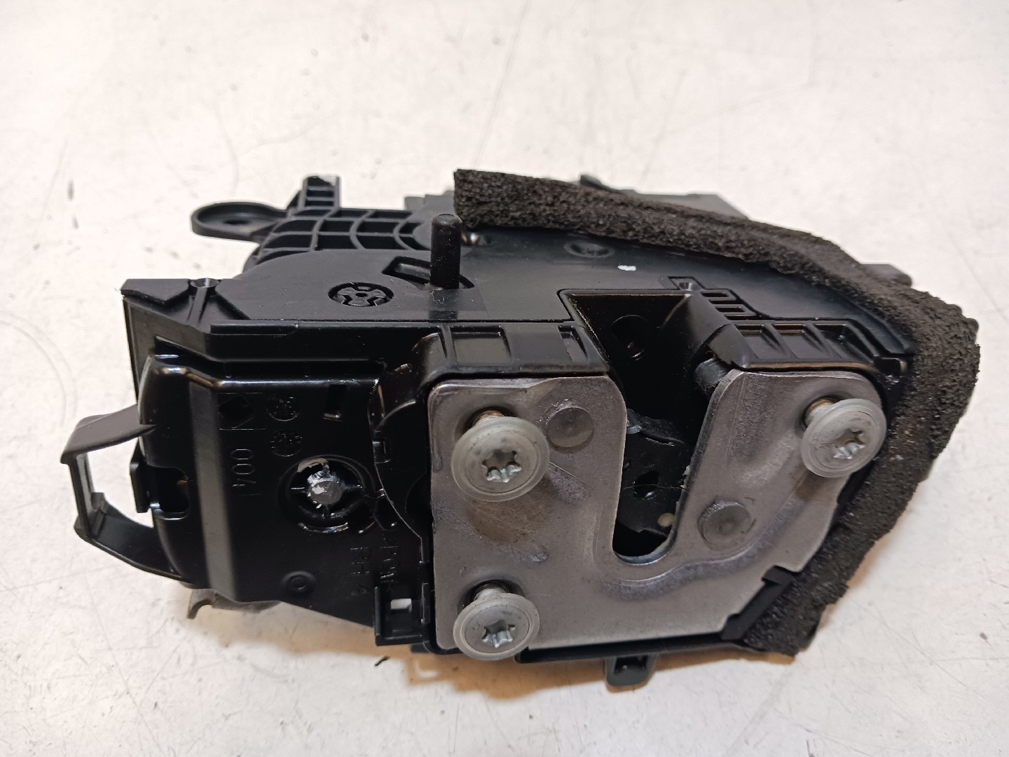 Fecho da Porta Trás Dto NISSAN MICRA V (K14) | 16 - 