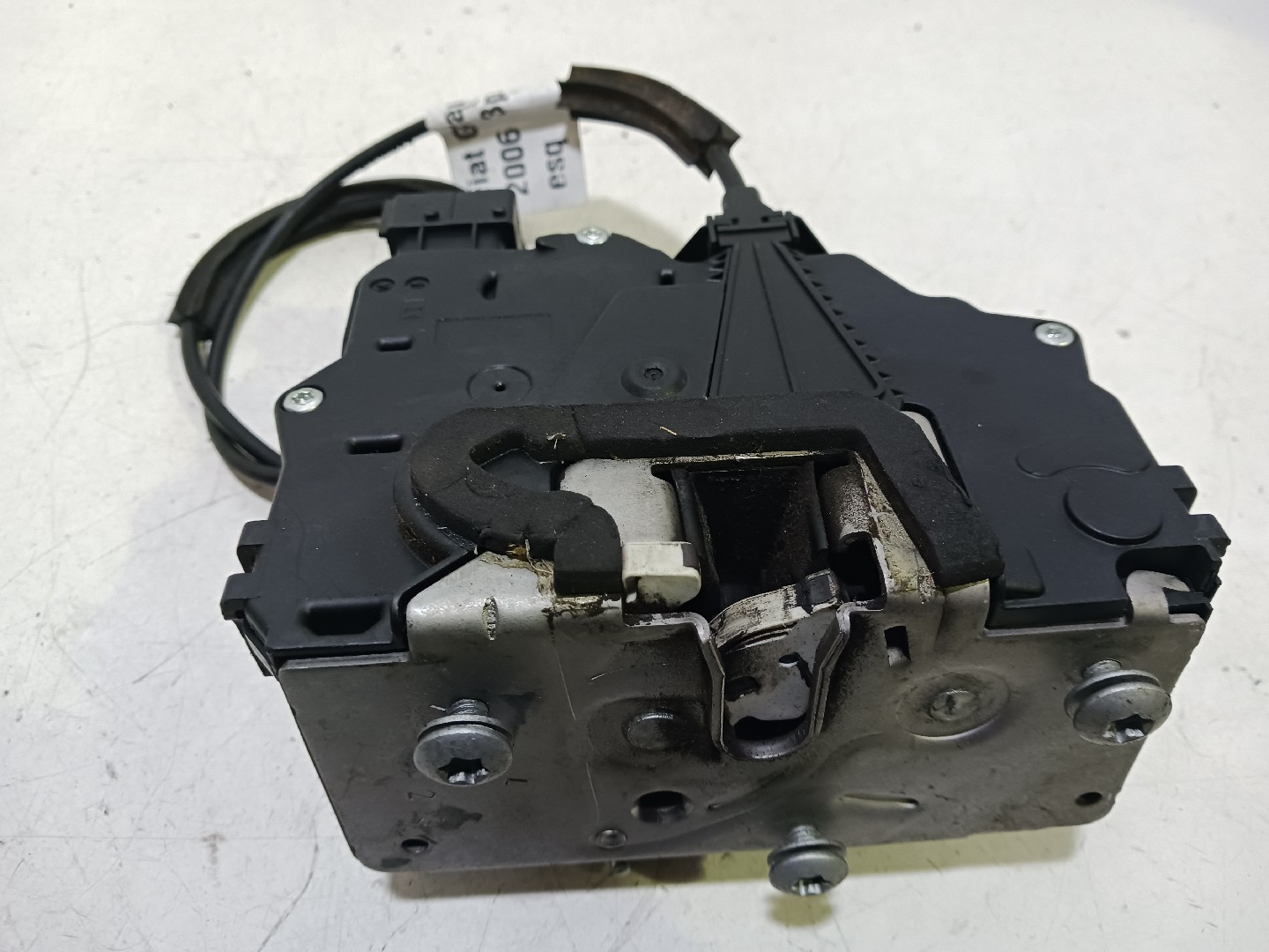 Fecho da Porta Frente Esq FIAT PUNTO (188_) | 99 - 12