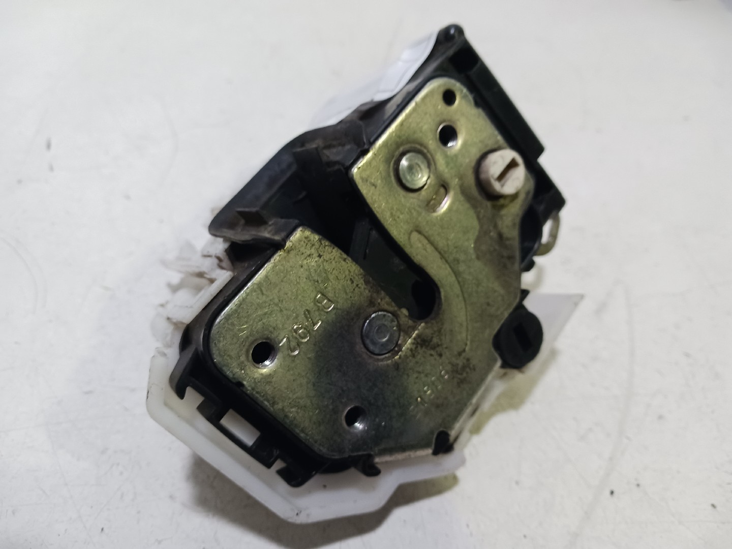 Fecho da Porta Trás Esq ALFA ROMEO 159 (939_) | 05 - 12