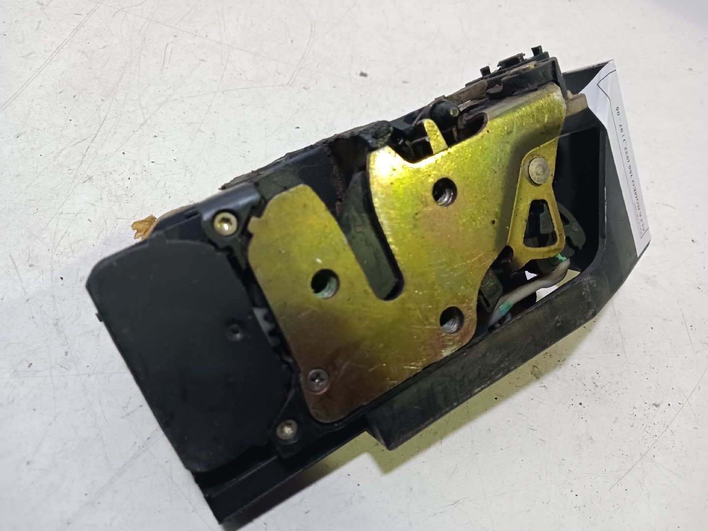 Fecho da Porta Trás Esq ALFA ROMEO 156 (932_) | 97 - 05