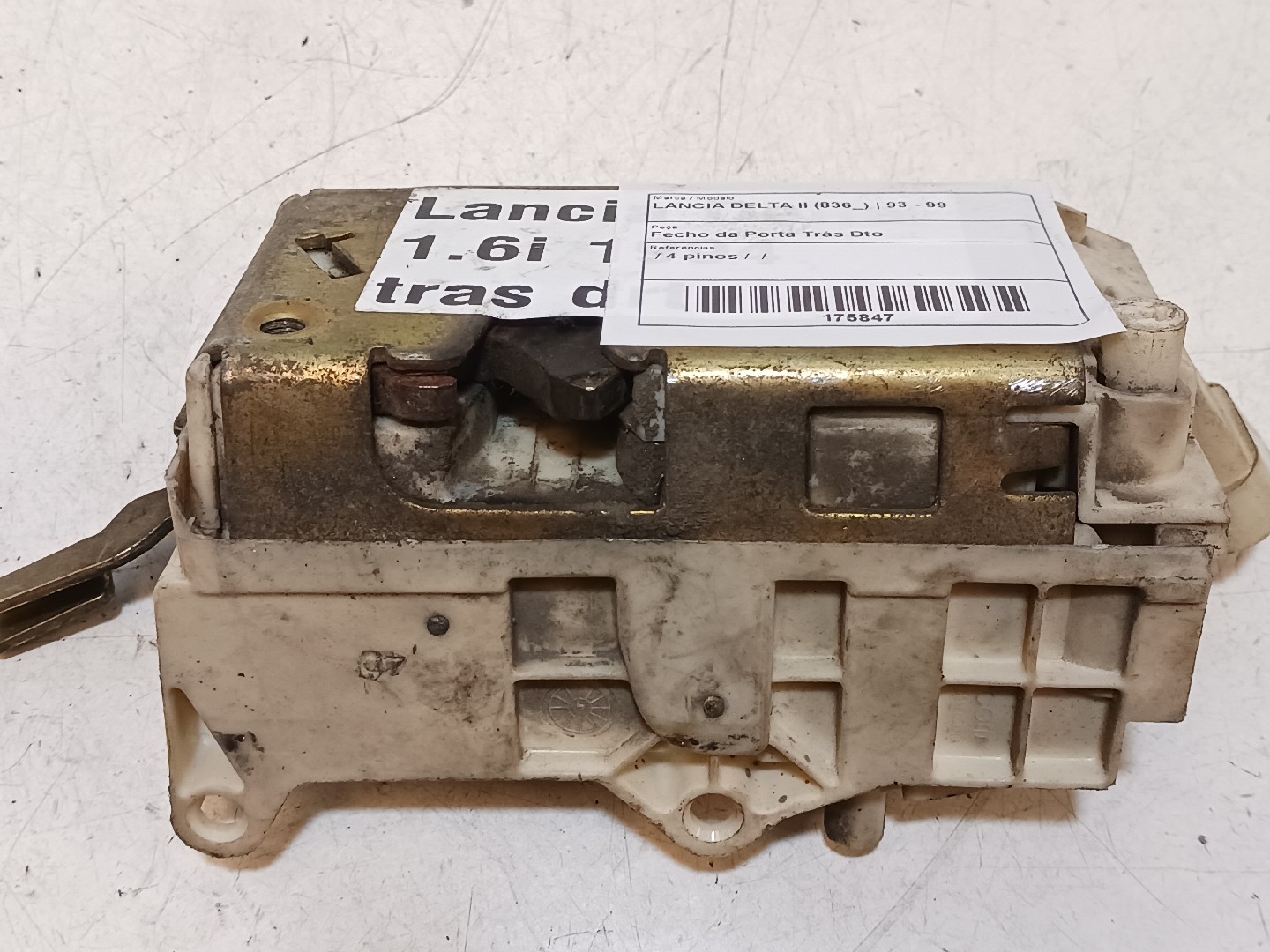 Fecho da Porta Trás Dto LANCIA DELTA II (836_) | 93 - 99