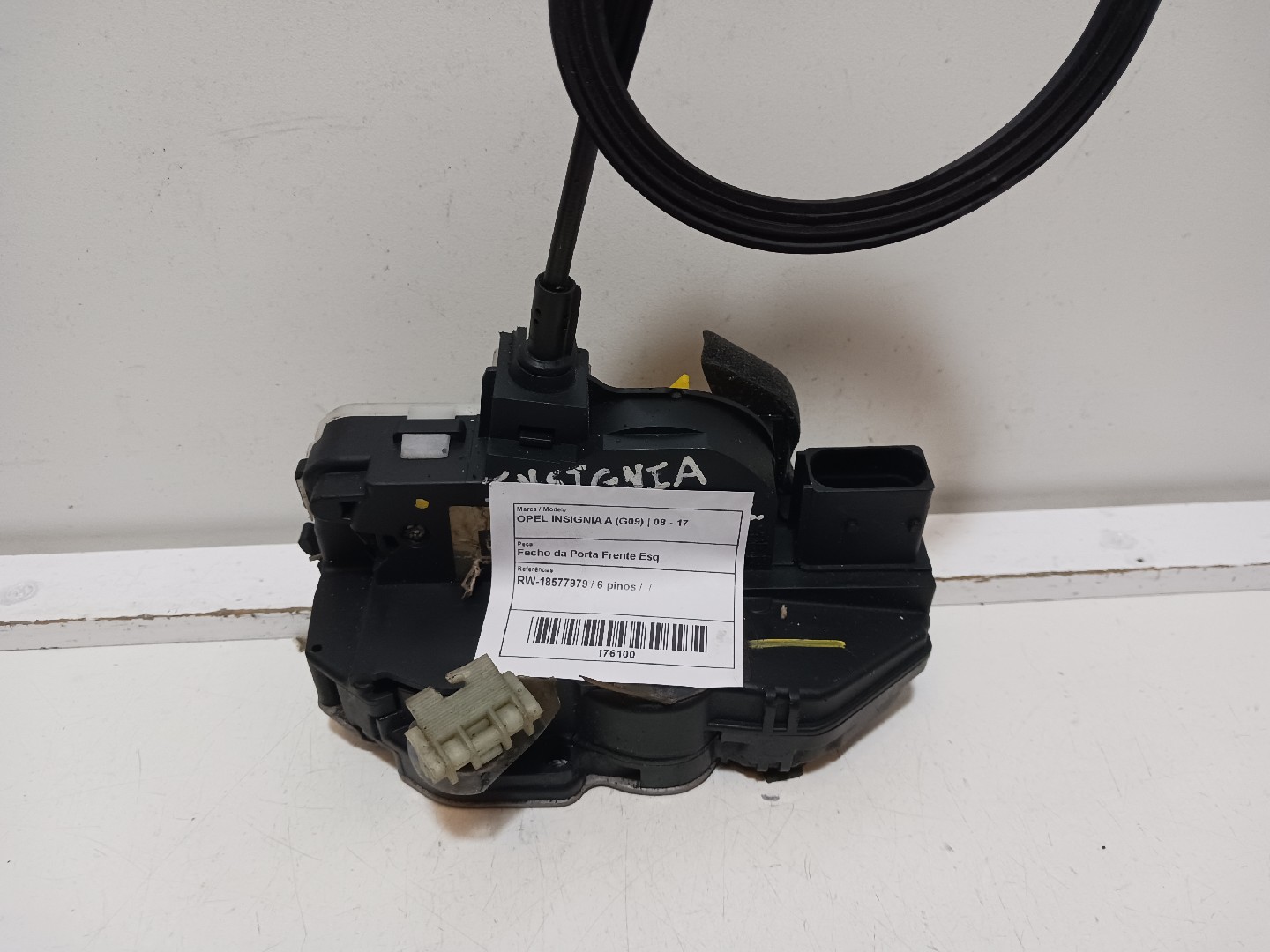 Fecho da Porta Frente Esq OPEL INSIGNIA A (G09) | 08 - 17