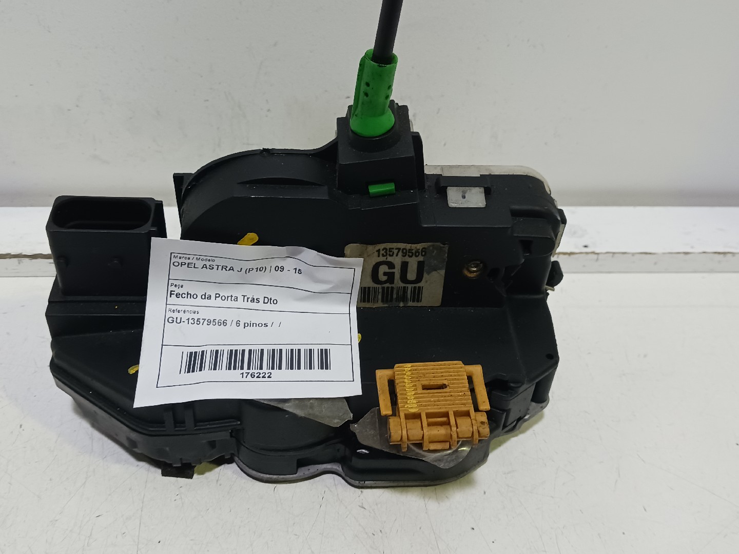 Fecho da Porta Trás Dto OPEL ASTRA J (P10) | 09 - 15