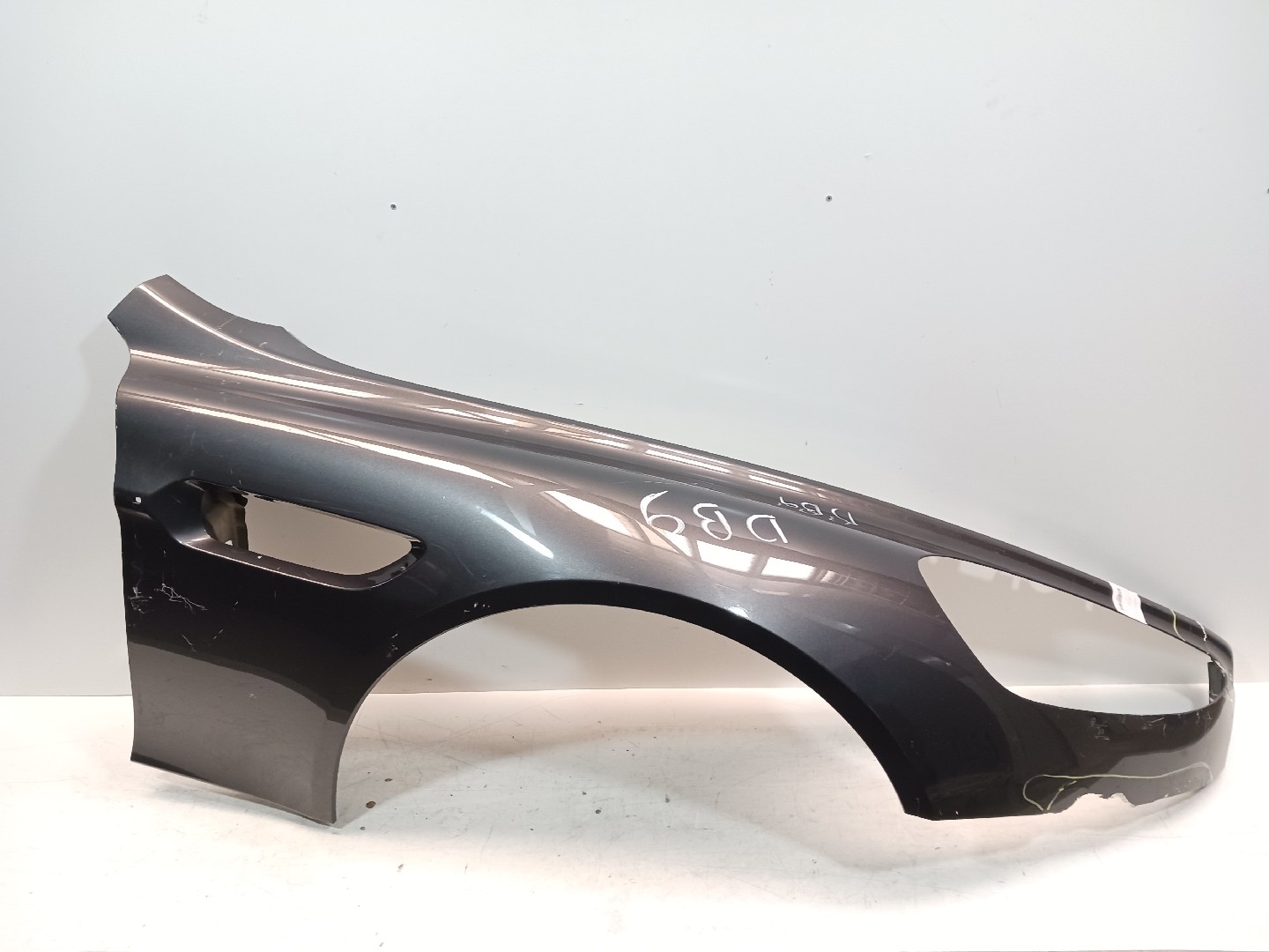 Guarda Lamas Frt Dto ASTON MARTIN DB9 Vantage | 04 - 16