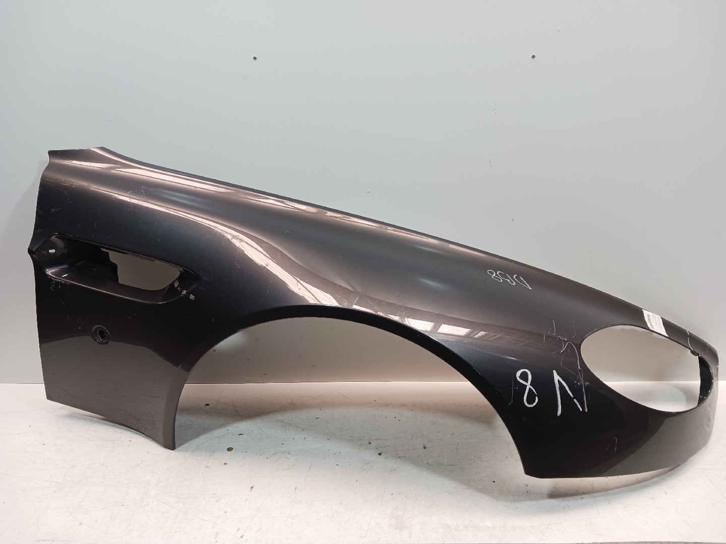 Guarda Lamas Frt Dto ASTON MARTIN Vantage V8