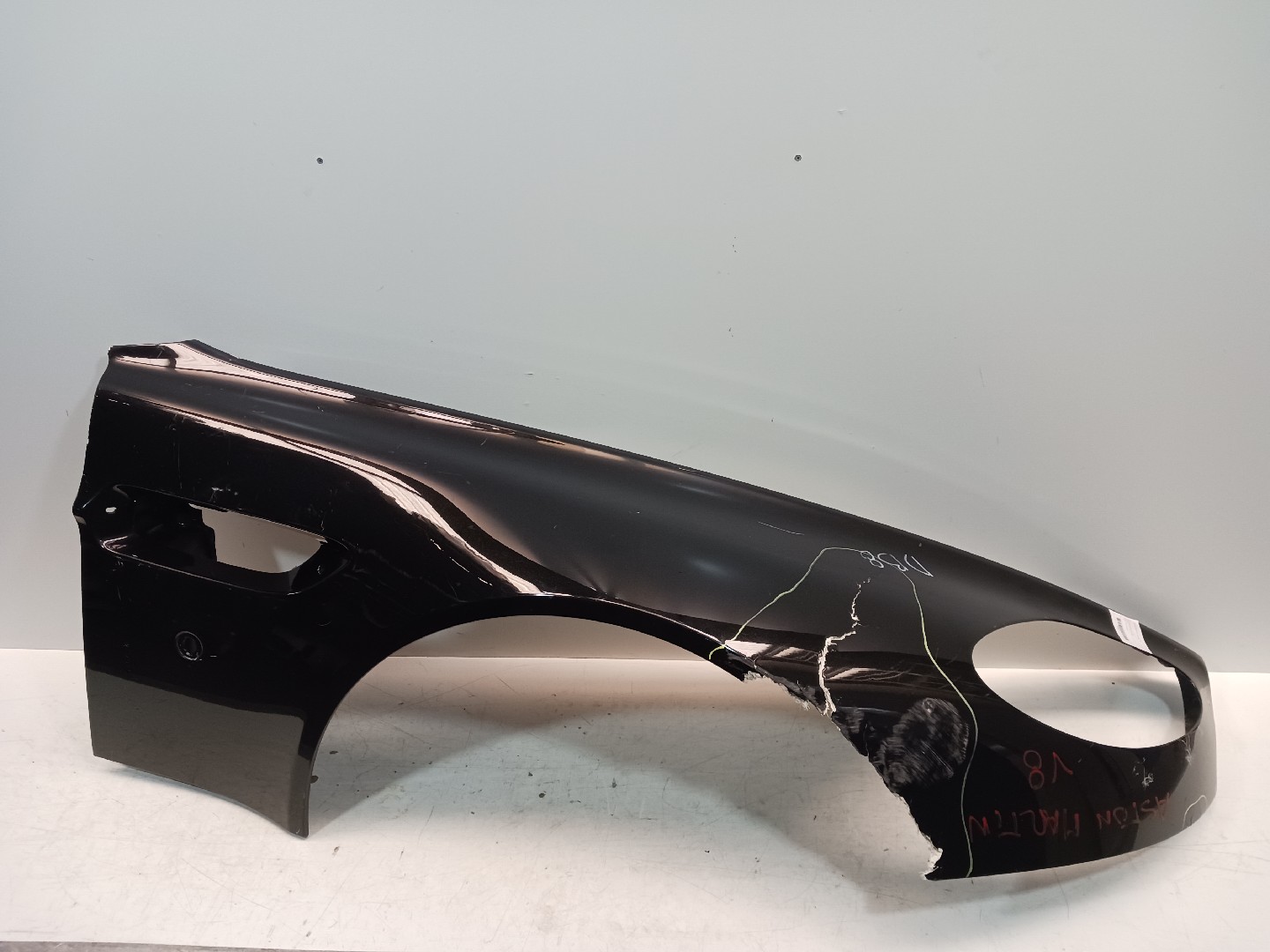 Guarda Lamas Frt Dto ASTON MARTIN Vantage V8