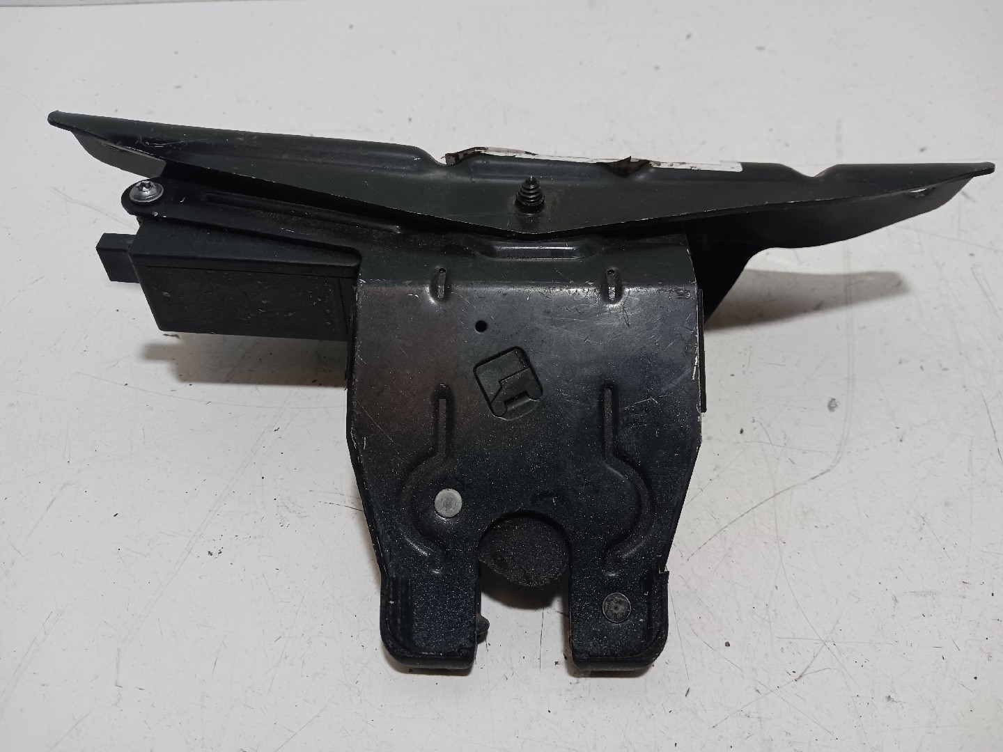 Fecho de Mala BMW X6 (E71, E72) | 07 - 14