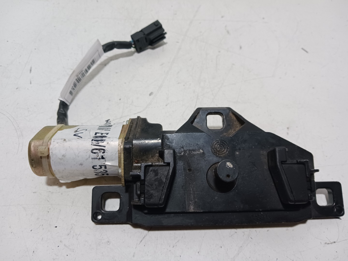 Fecho oculo da mala BMW 5 Touring (E61) | 04 - 10