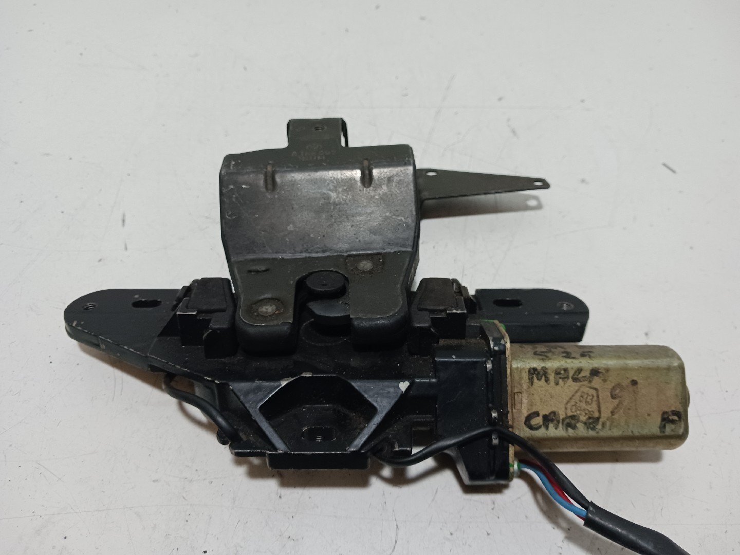 Fecho oculo da mala BMW 5 (E39) | 95 - 03