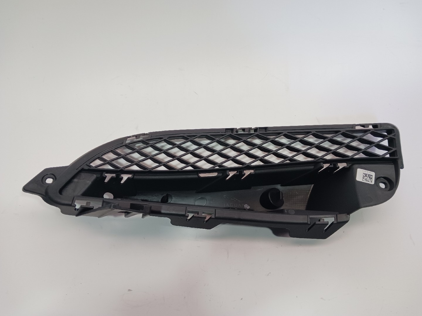 Grelha para-choques JAGUAR XF (X250) | 08 - 15