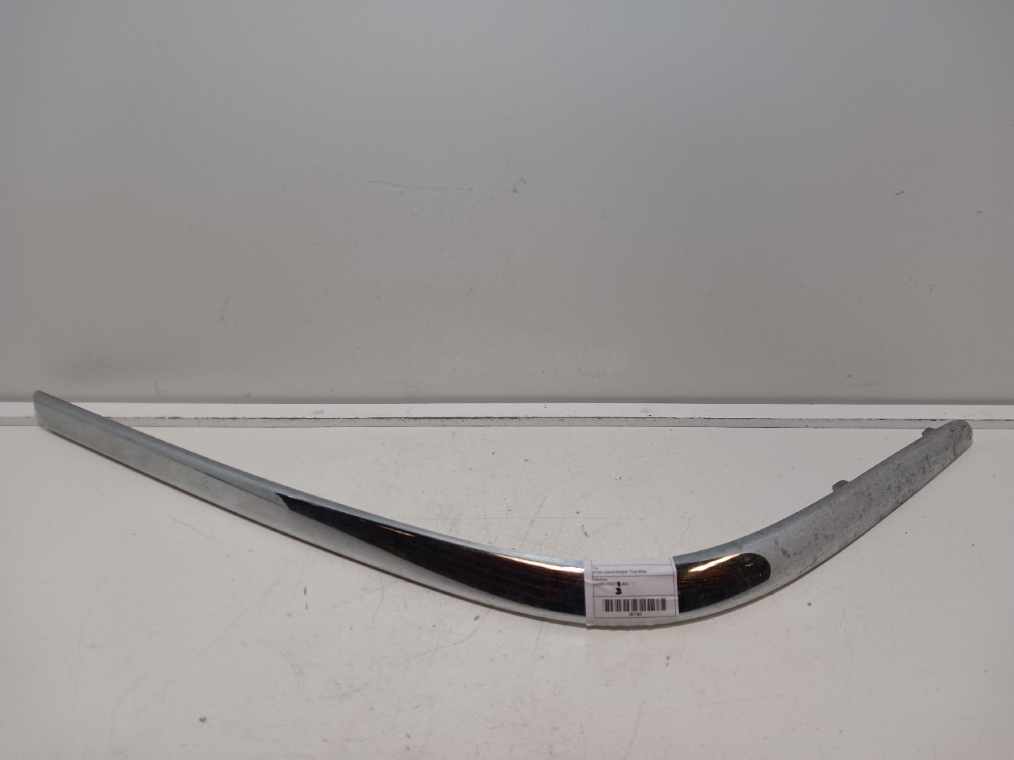 Friso parachoque Trás Esq JAGUAR XJ (X350, X358) | 03 - 09