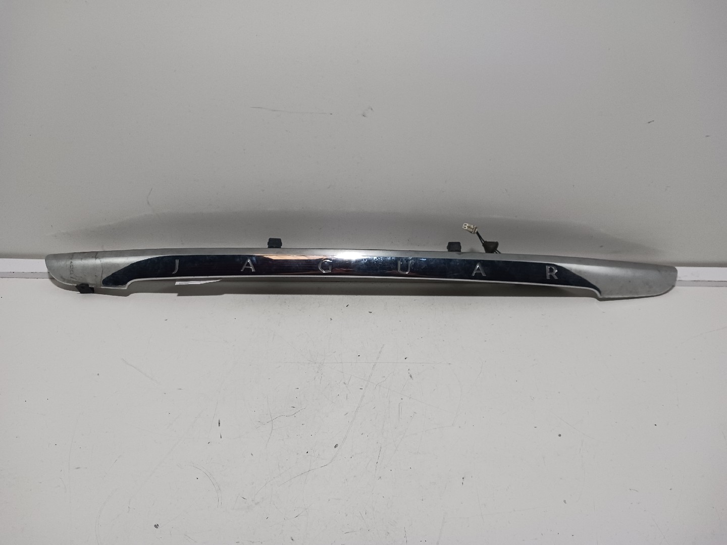 Puxador da Mala JAGUAR S-TYPE (X200) | 98 - 08