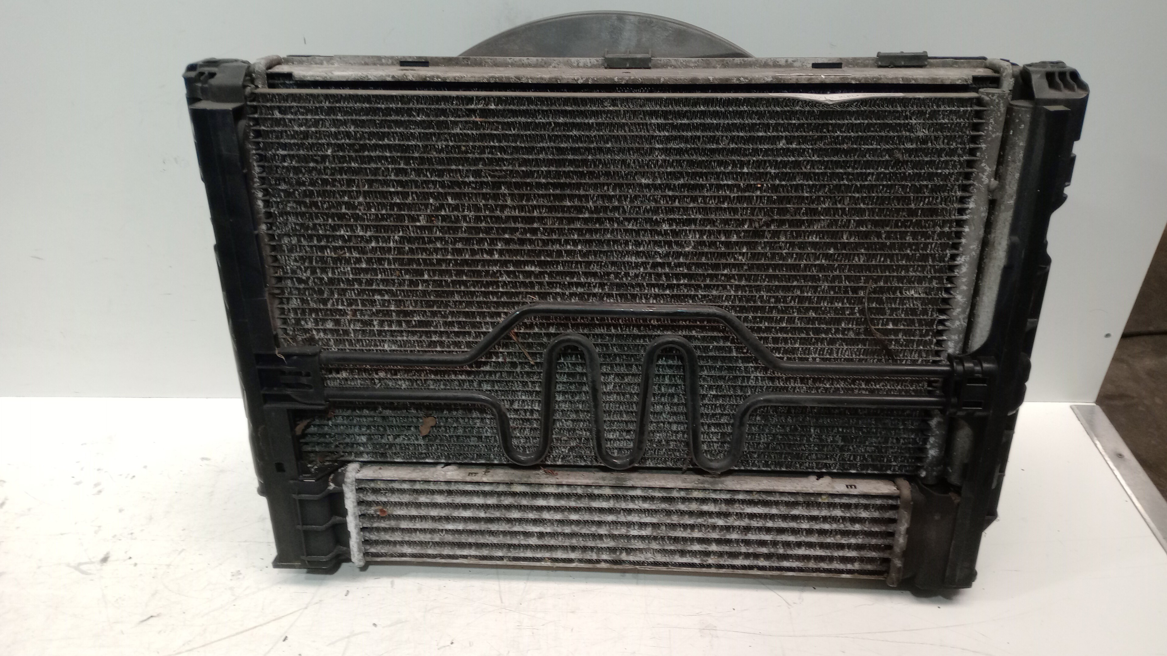 Conjunto radiadores BMW 1 (E87) | 03 - 13