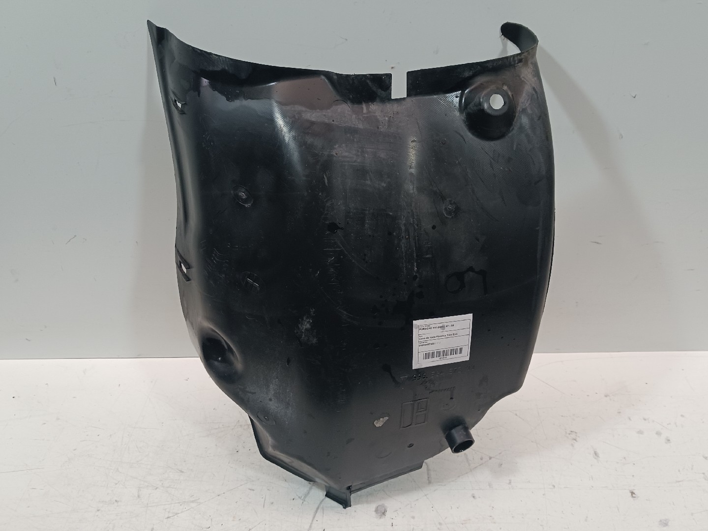 Cave de roda Plastica Trás Esq PORSCHE 911 (996) | 97 - 05