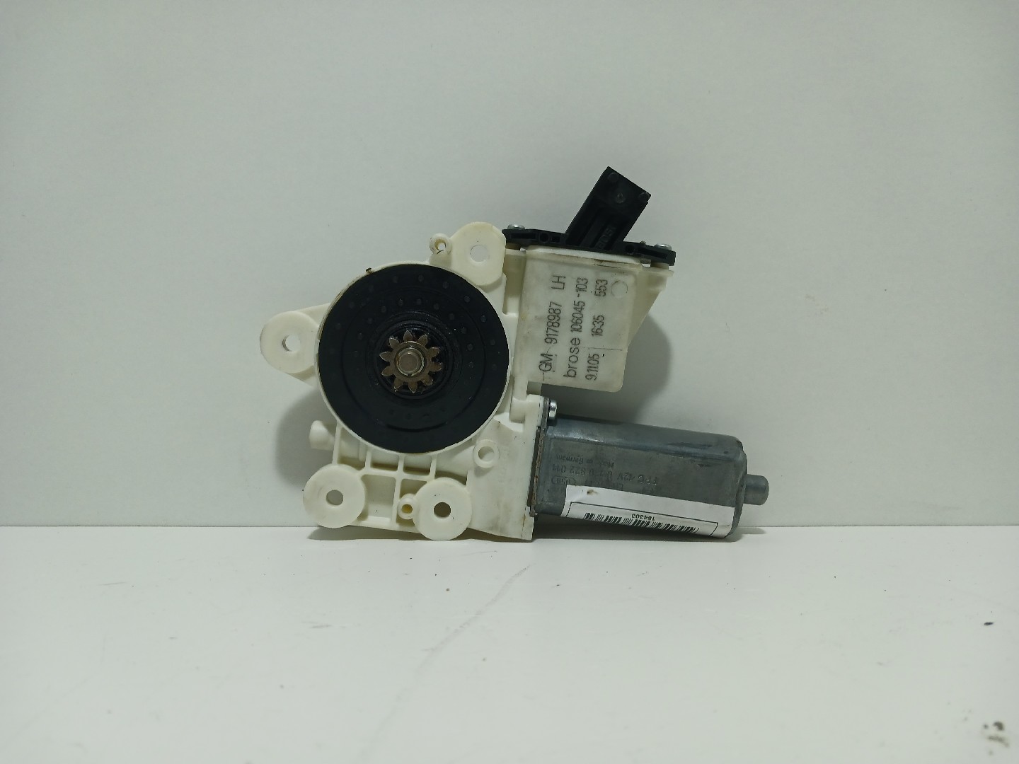 Motor elevador vidro Frt Esq OPEL VECTRA C (Z02) | 02 - 09