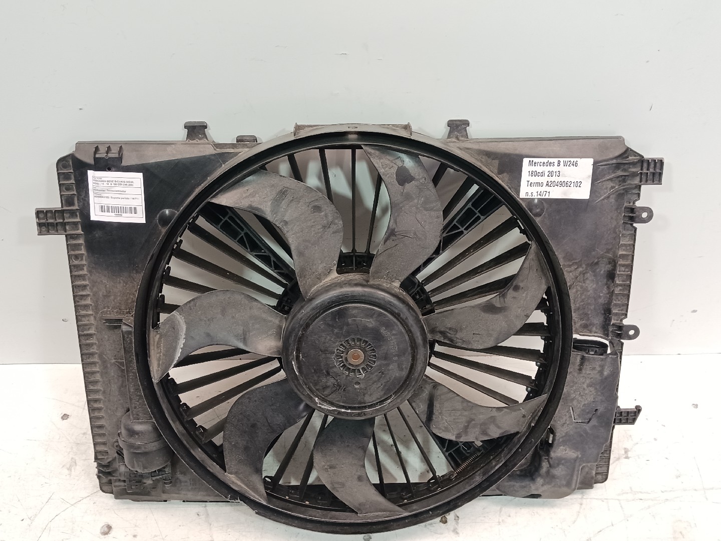 Ventoinha / Termoventilador MERCEDES-BENZ B-CLASS (W246, W242) | 11 - 18