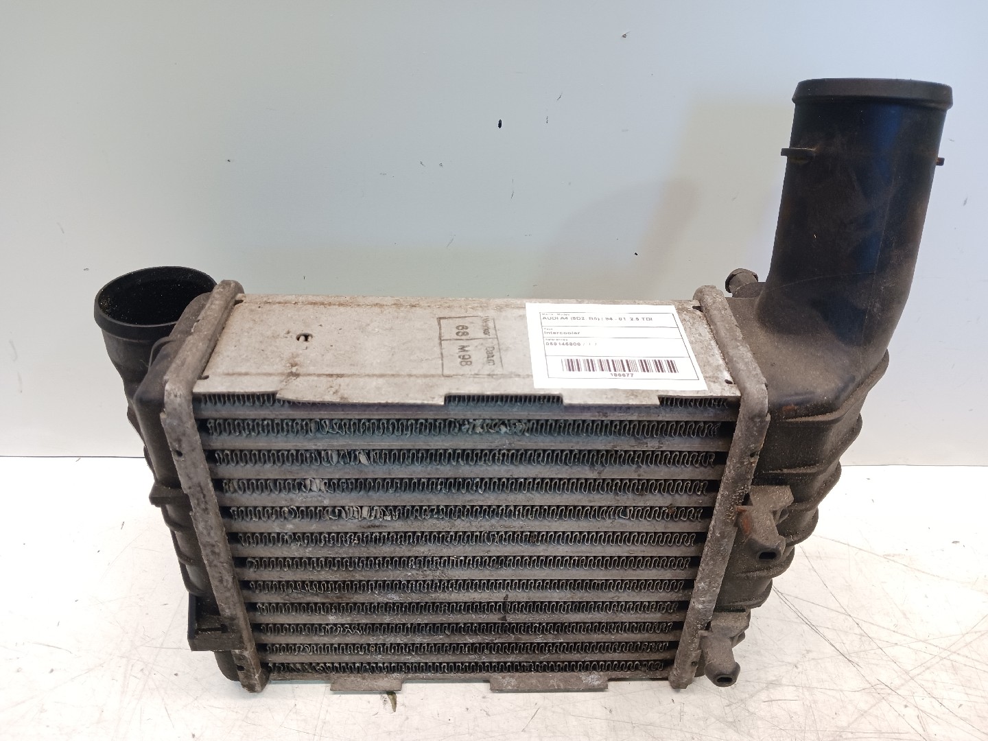 Intercooler AUDI A4 (8D2, B5) | 94 - 01