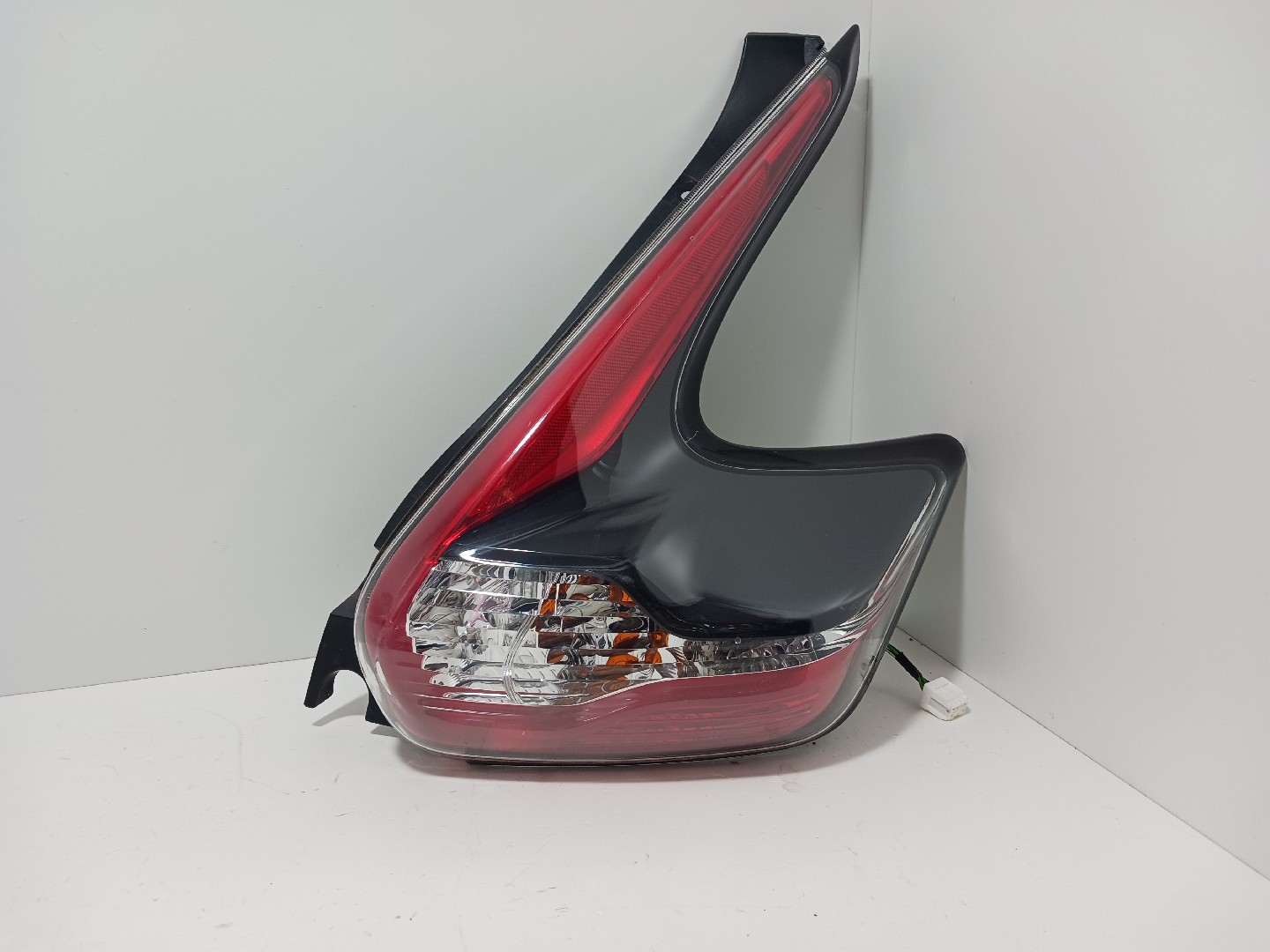 Farolim Stop Dto NISSAN JUKE (F15) | 10 - 