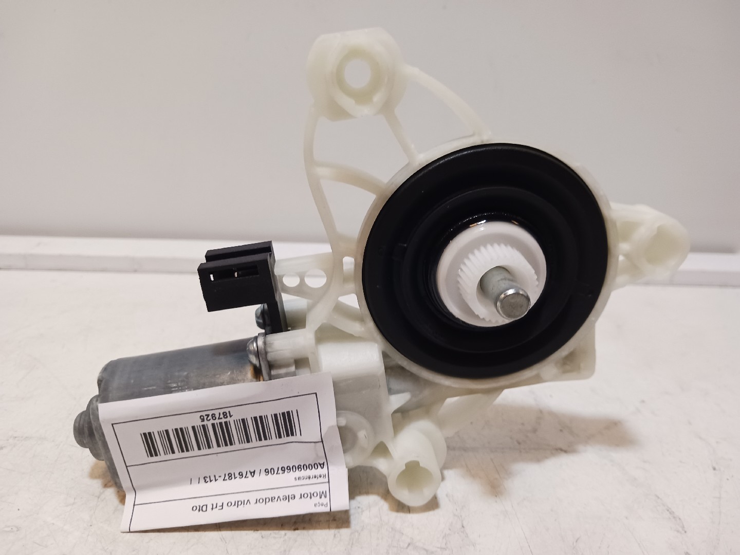 Motor elevador vidro Frt Dto  MERCEDES-BENZ A-CLASS (W177) | 18 - 