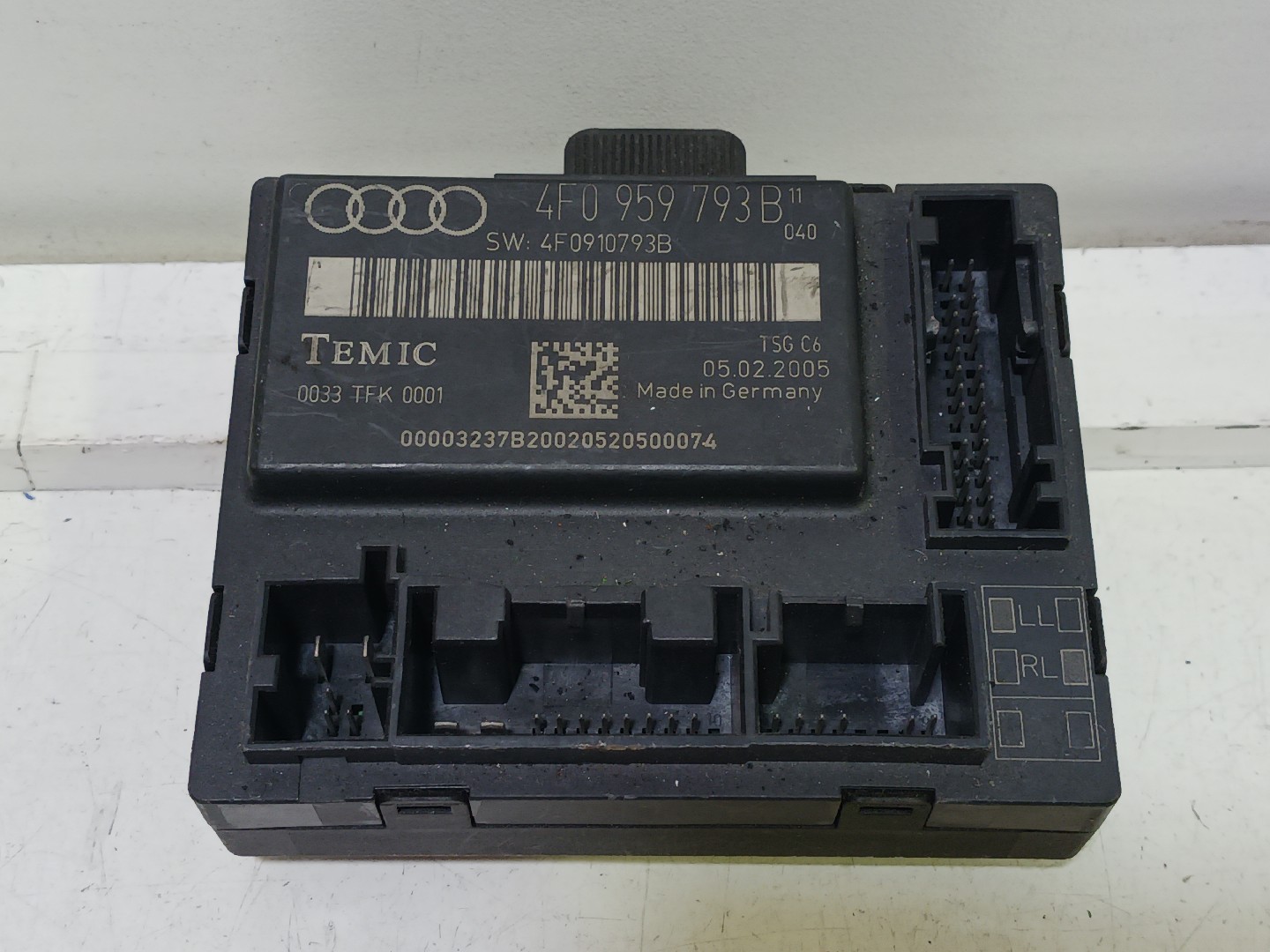 Módulo de Porta Frente Esq AUDI A6 (4F2, C6) | 04 - 11