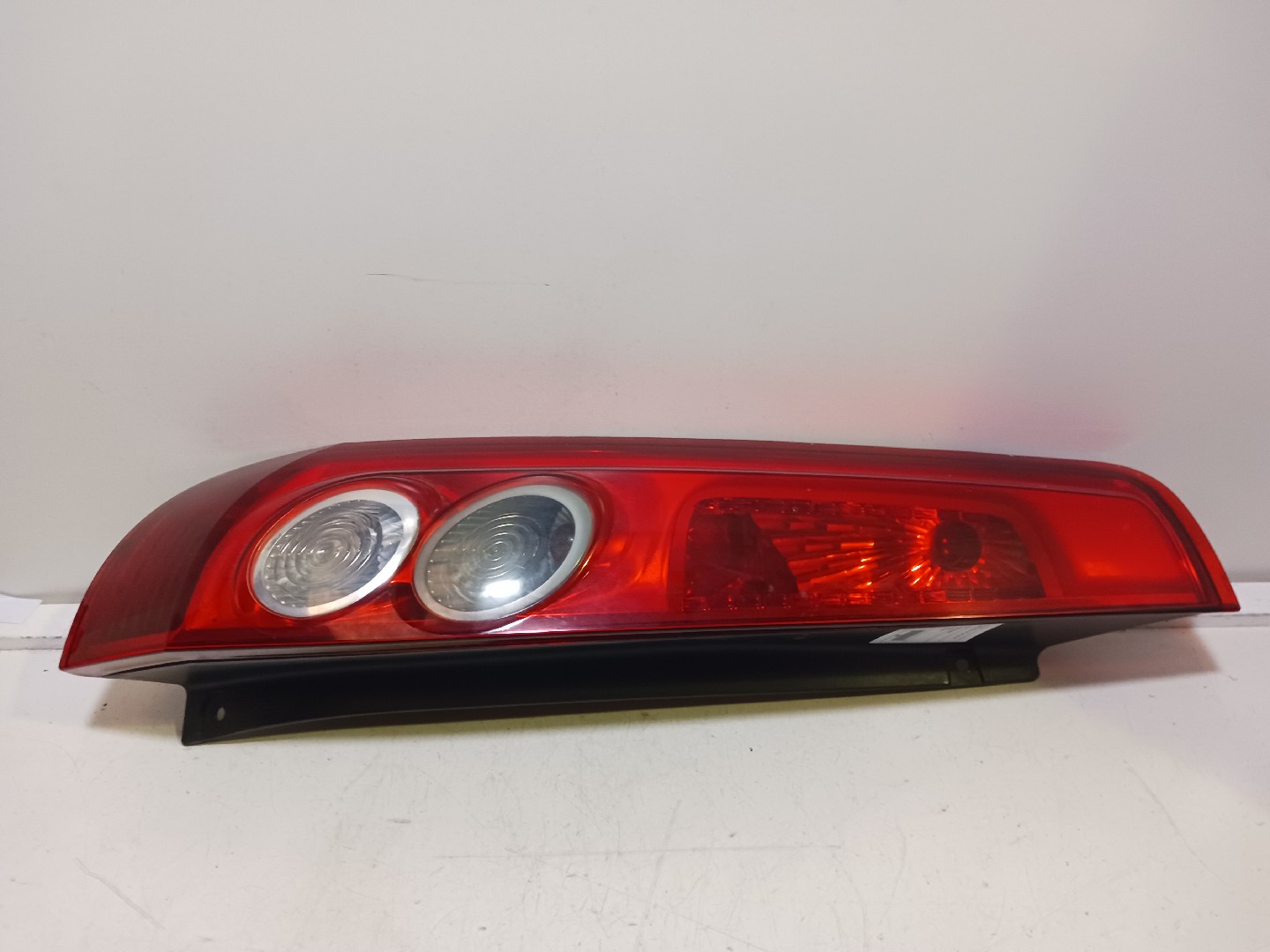 Farolim Stop Esq FORD FIESTA V (JH_, JD_) | 01 - 14