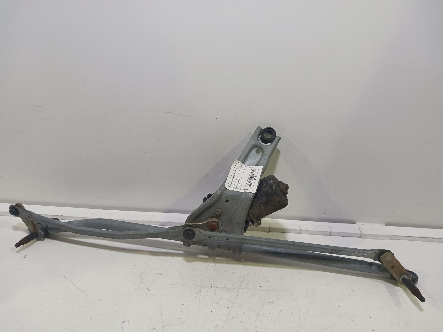 Limpa Vidros Frt MINI MINI (R50, R53) | 01 - 06