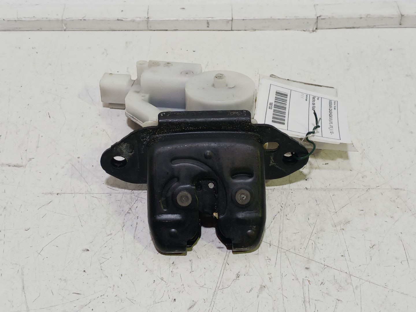 Fecho de Mala NISSAN QASHQAI II (J11, J11_) | 13 - 