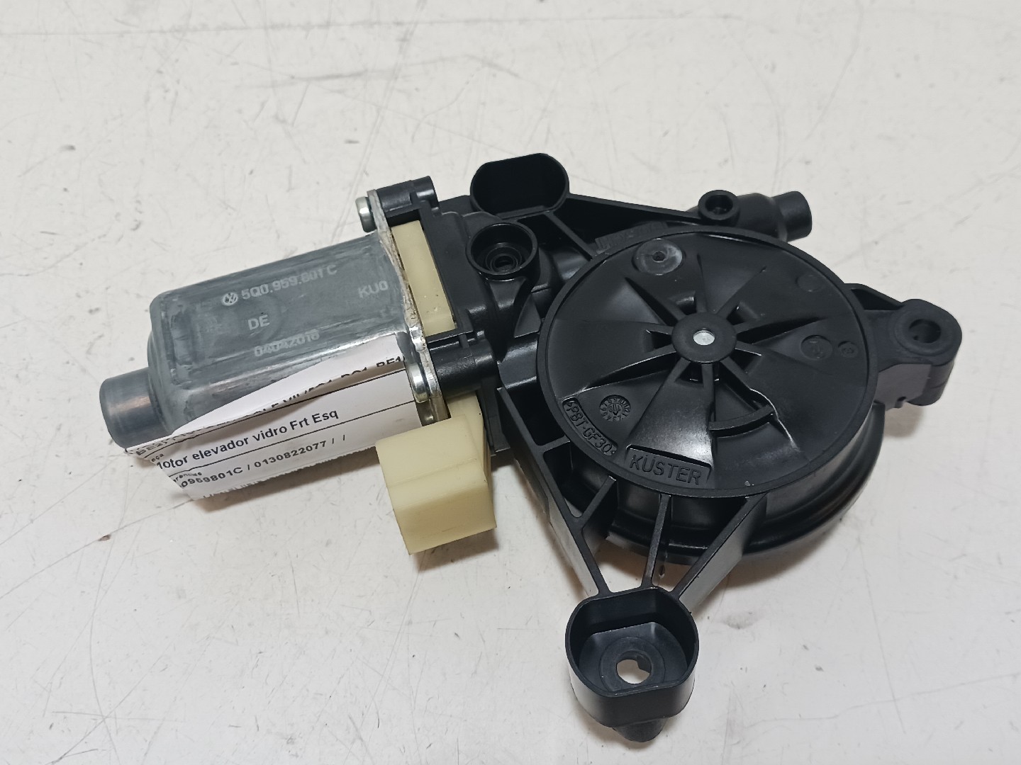 Motor elevador vidro Frt Esq VOLKSWAGEN GOLF VII (5G1, BQ1, BE1, BE2) | 12 - 