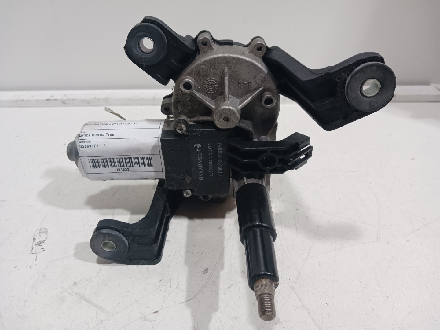 Limpa Vidros Tras OPEL ASTRA J (P10) | 09 - 15