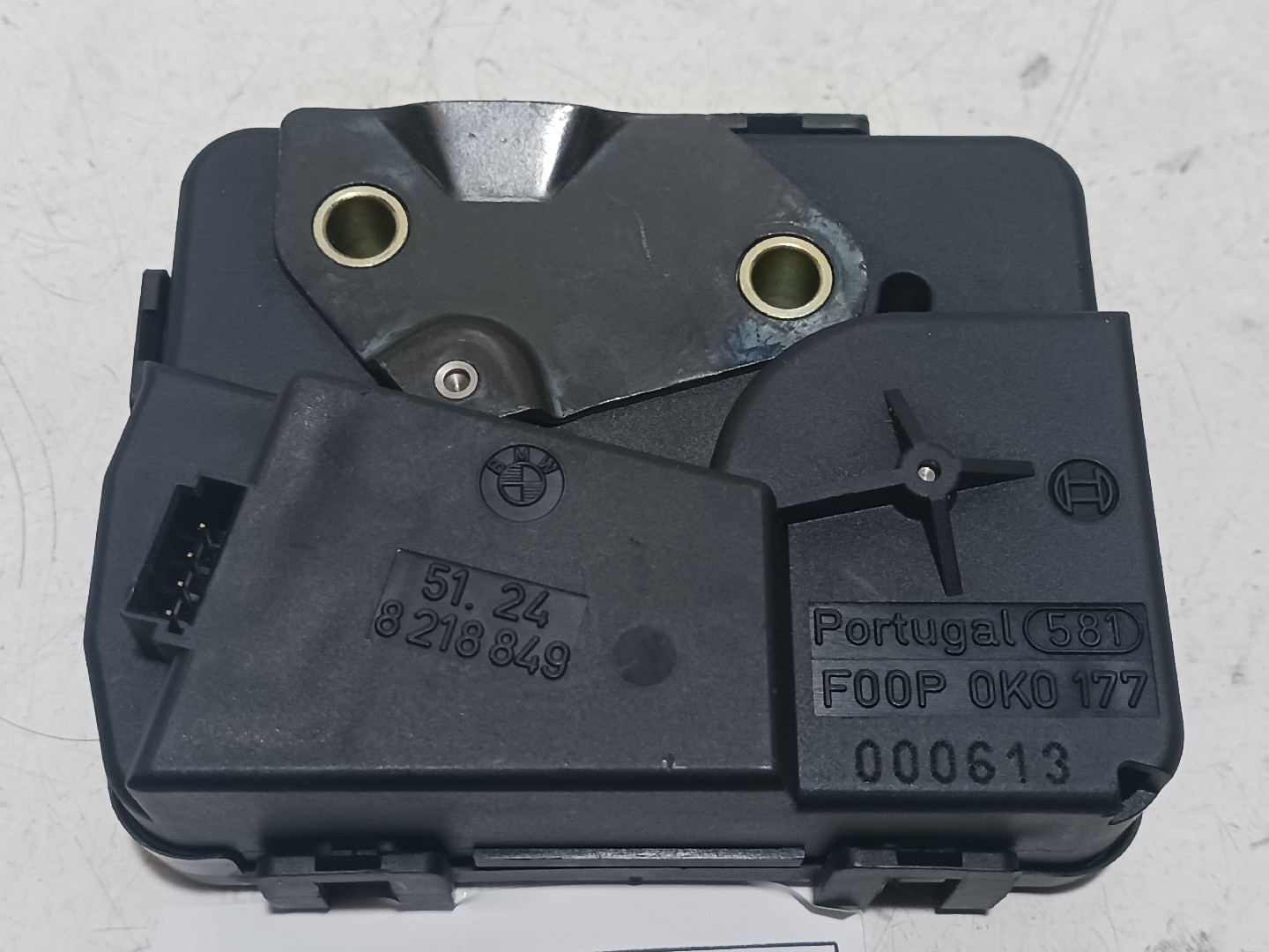 Fecho oculo da mala BMW 3 Touring (E46) | 99 - 05