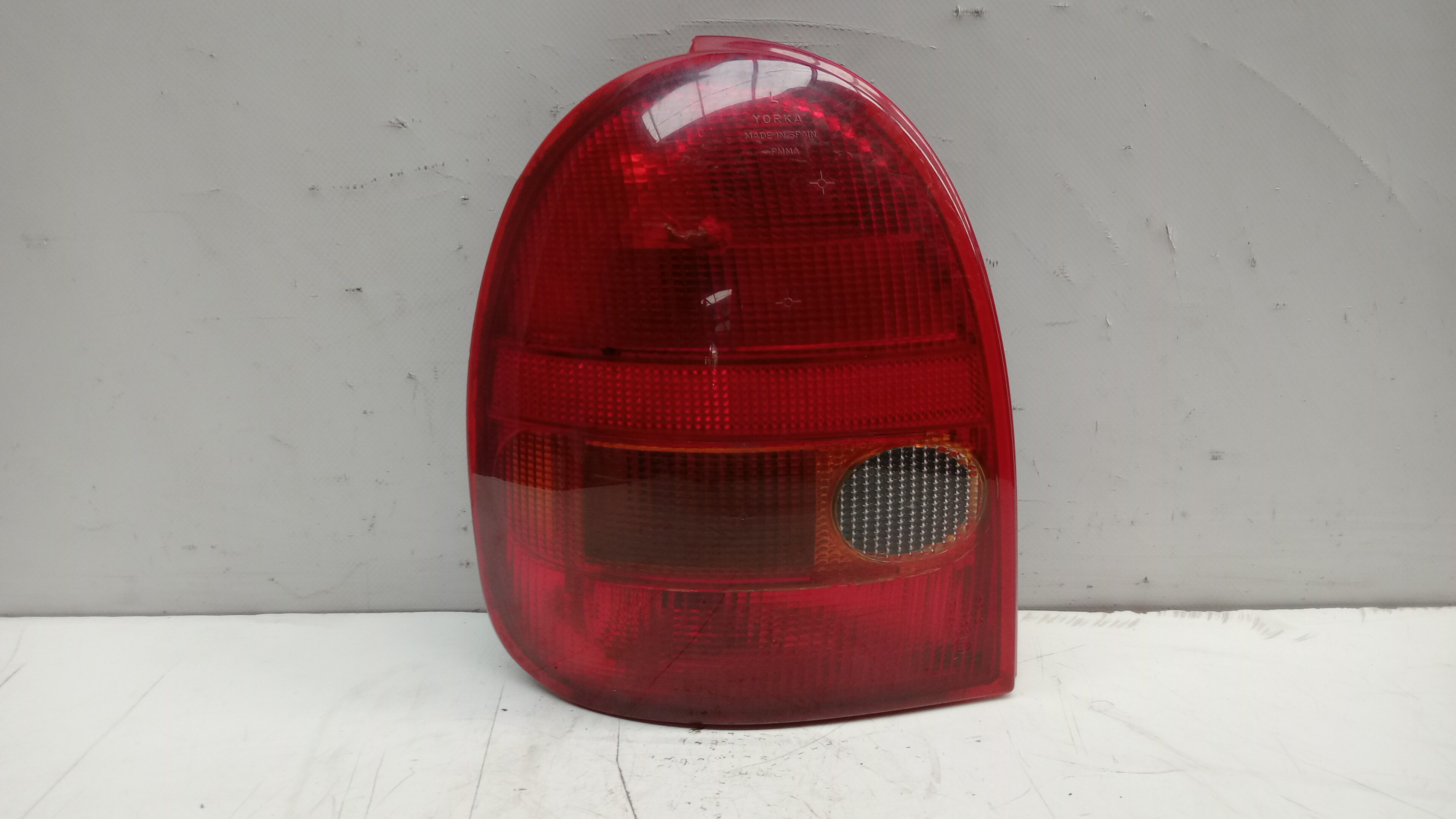 Farolim Stop Esq OPEL CORSA B (S93) | 93 - 02
