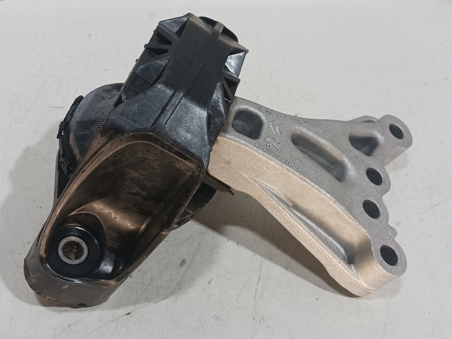 Soporte del motor CITROEN C3 II (SC_) | 09 - 