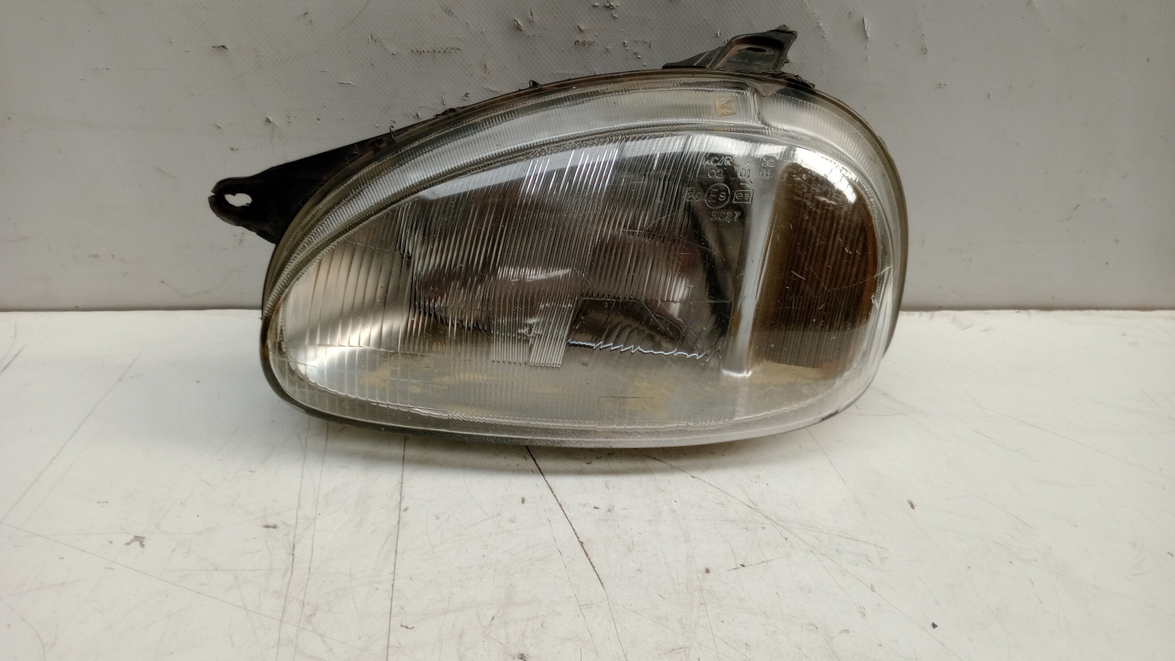 Farol Esq OPEL CORSA B (S93) | 93 - 02
