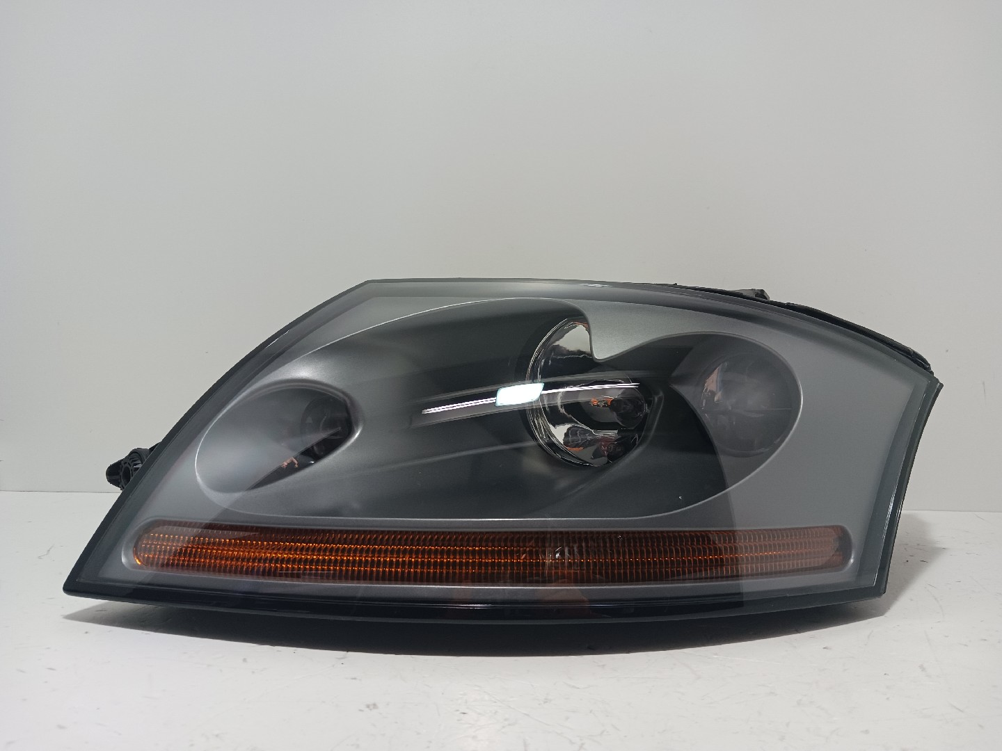 Left Headlight AUDI TT (8N3) | 98 - 06