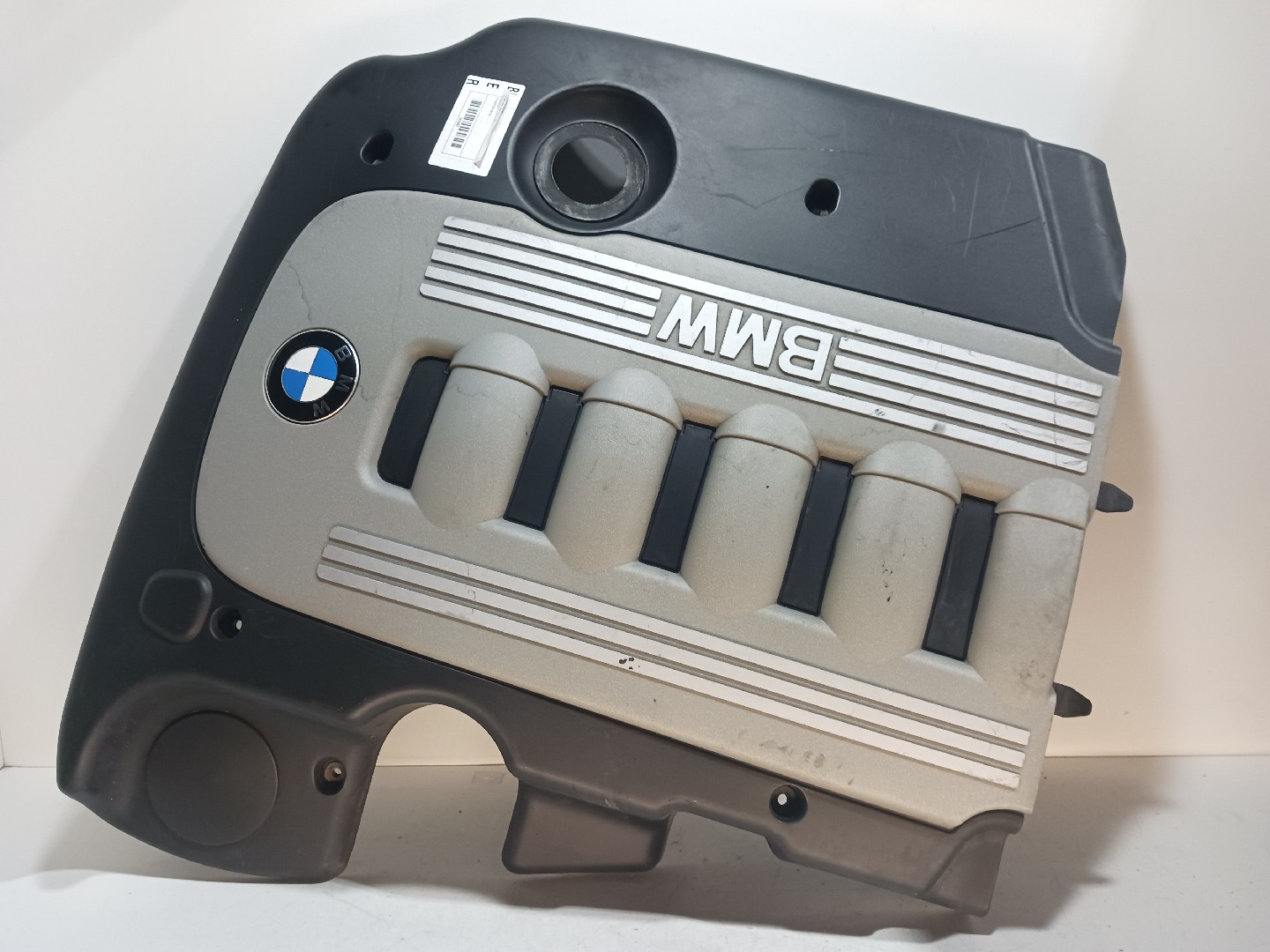 Tampa do motor BMW 5 Touring (E61) | 04 - 10