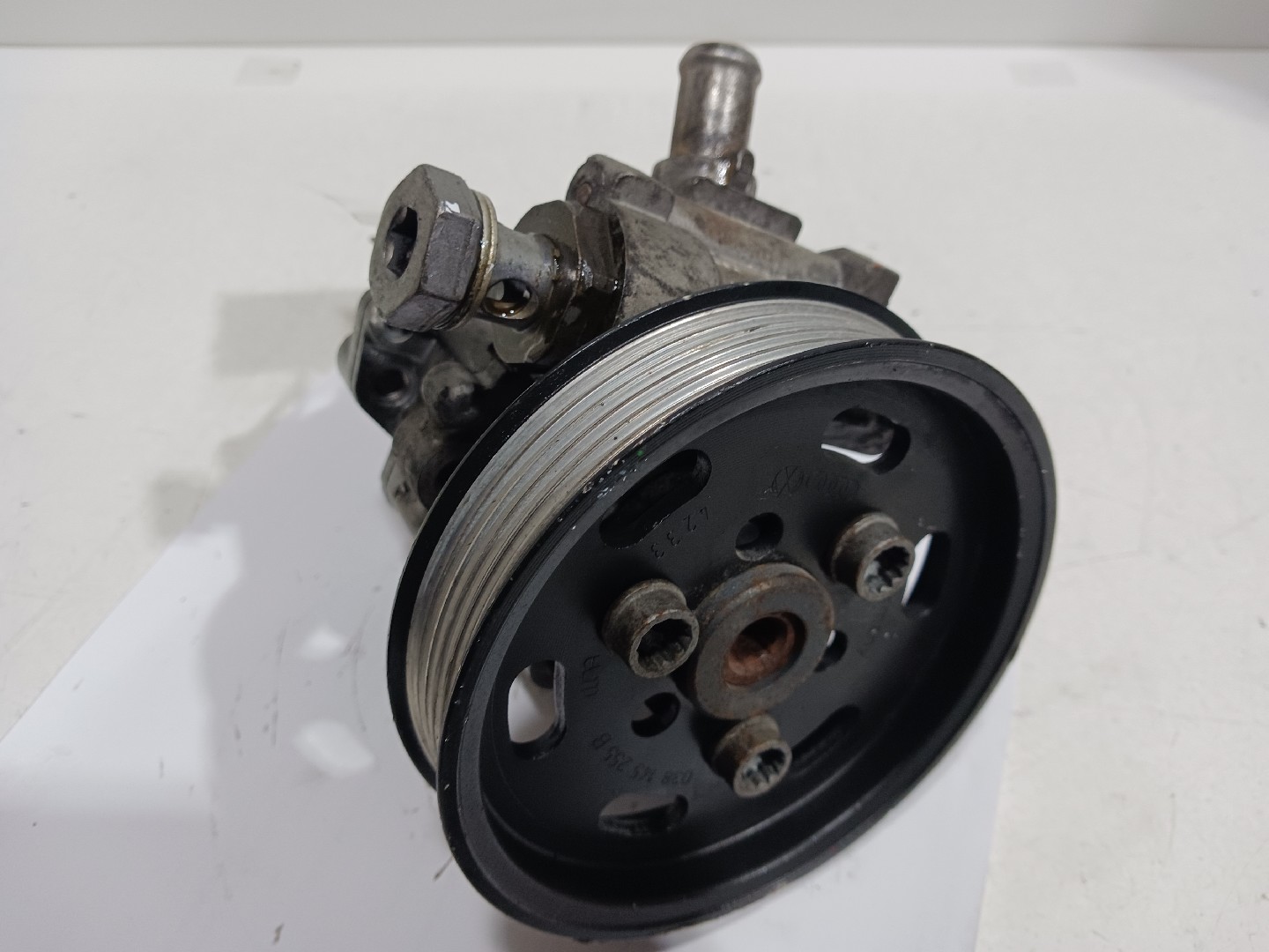 Bomba direcção assistida AUDI A4 (8EC, B7) | 04 - 08