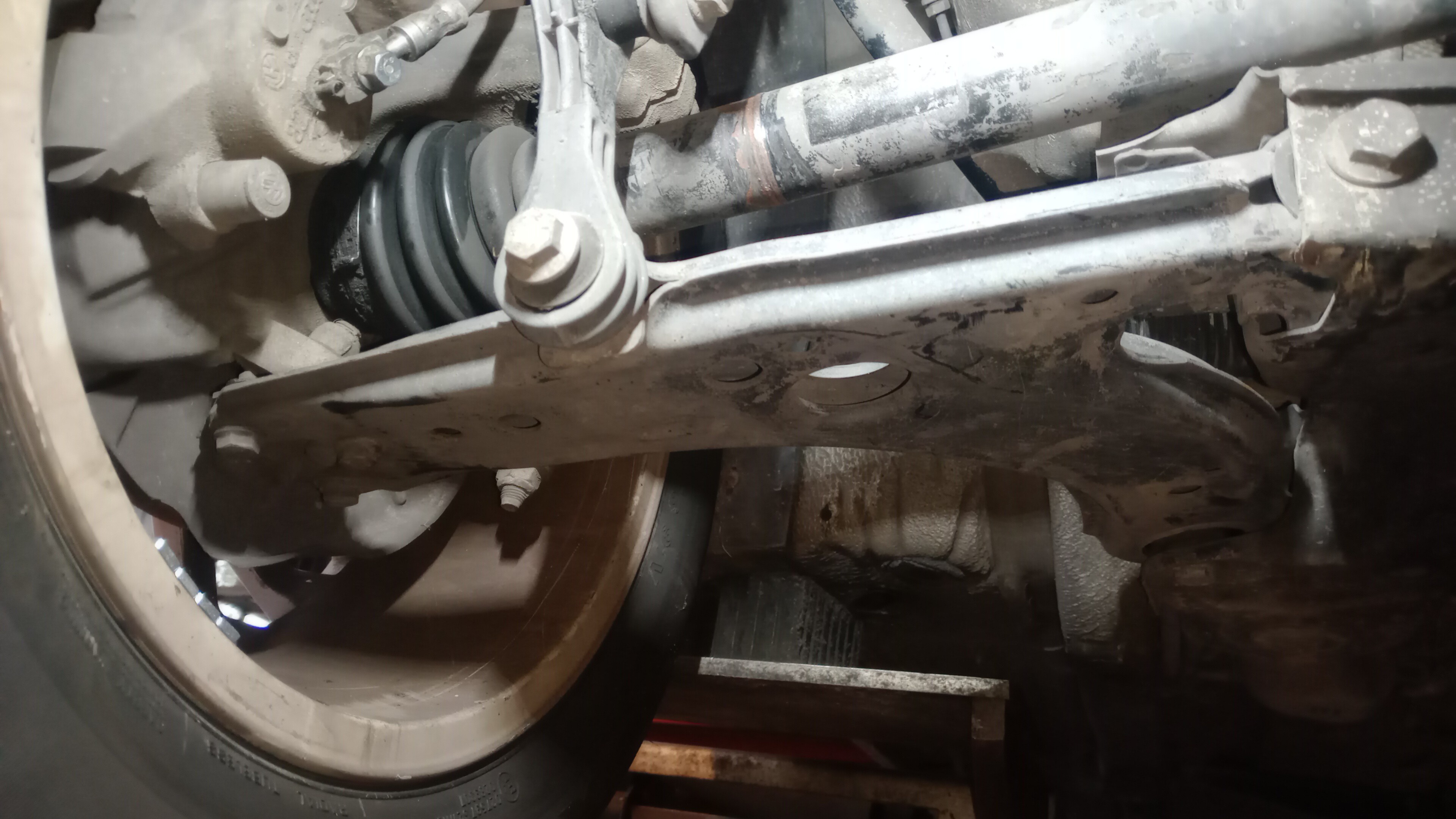 Braço suspensão Frt Dto SKODA OCTAVIA I Combi (1U5) | 98 - 10