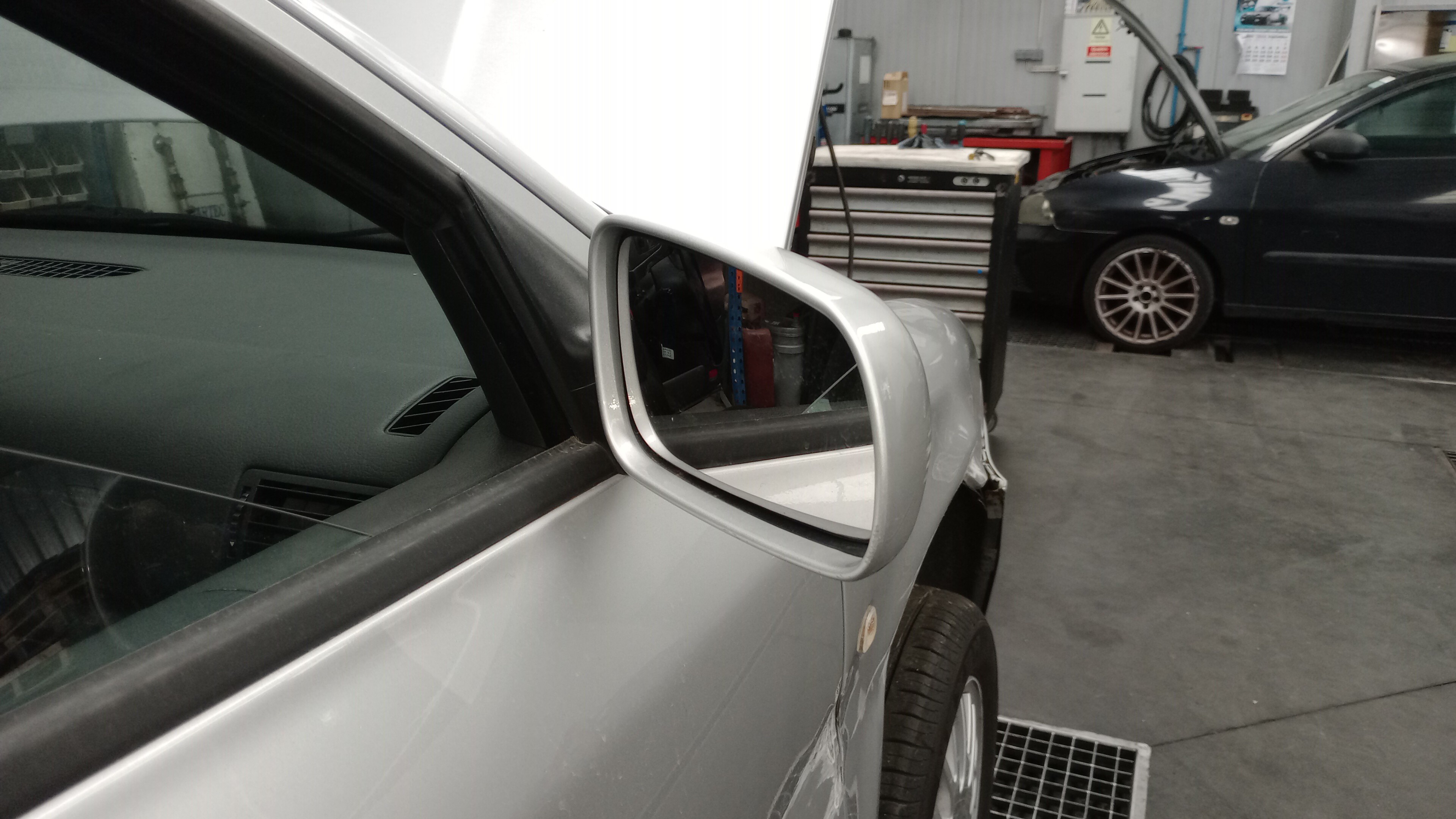 Espelho Retrovisor Dto SKODA OCTAVIA I Combi (1U5) | 98 - 10
