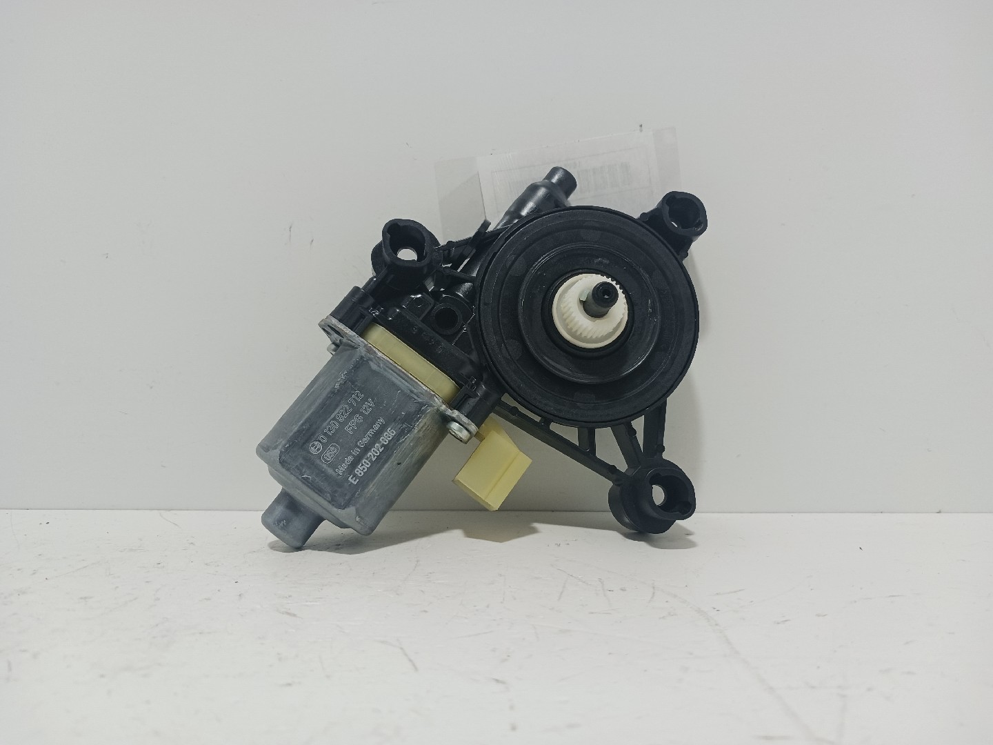 Motor elevador vidro Trás Dto AUDI A3 Sportback (8VA, 8VF) | 12 - 