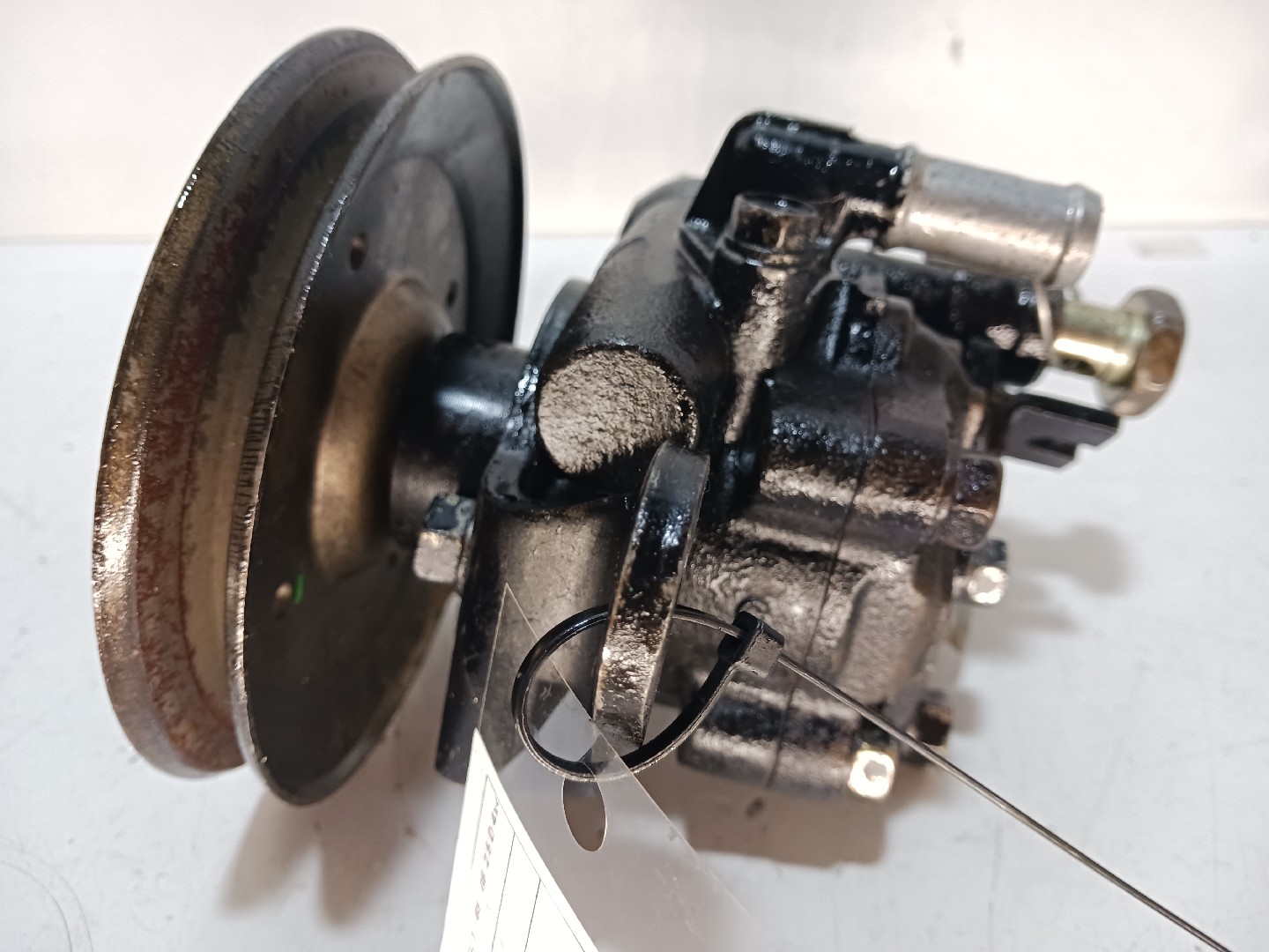 Bomba direcção assistida NISSAN NAVARA (D21) | 85 - 08