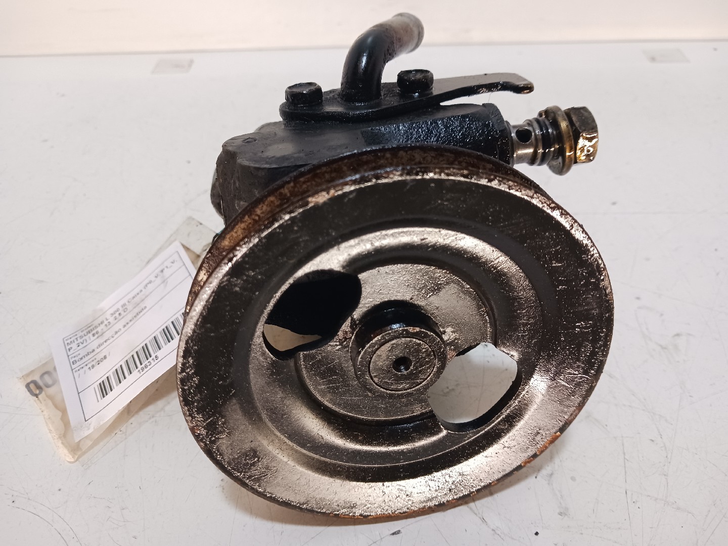 Bomba direcção assistida MITSUBISHI L 300 III Caixa (P0_V, P1_V, P_2V) | 86 - 13