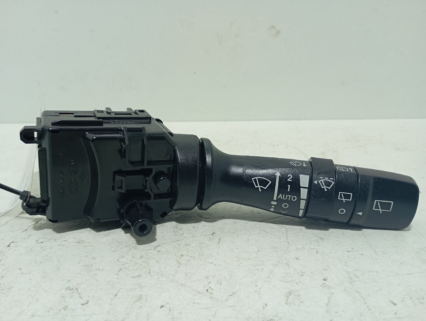 Manipulo de Limpa Vidros KIA CEED Hatchback (ED) | 06 - 12