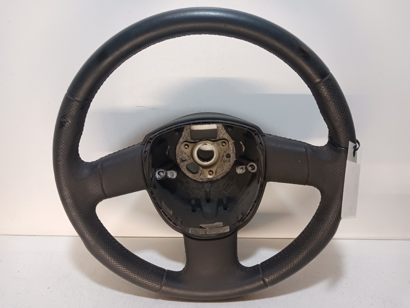 steering wheel AUDI A3 (8P1) | 03 - 13