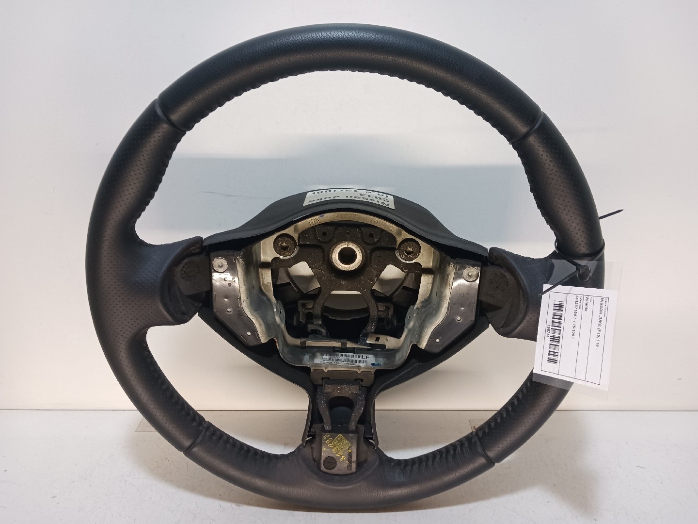 Volante NISSAN JUKE (F15) | 10 - 