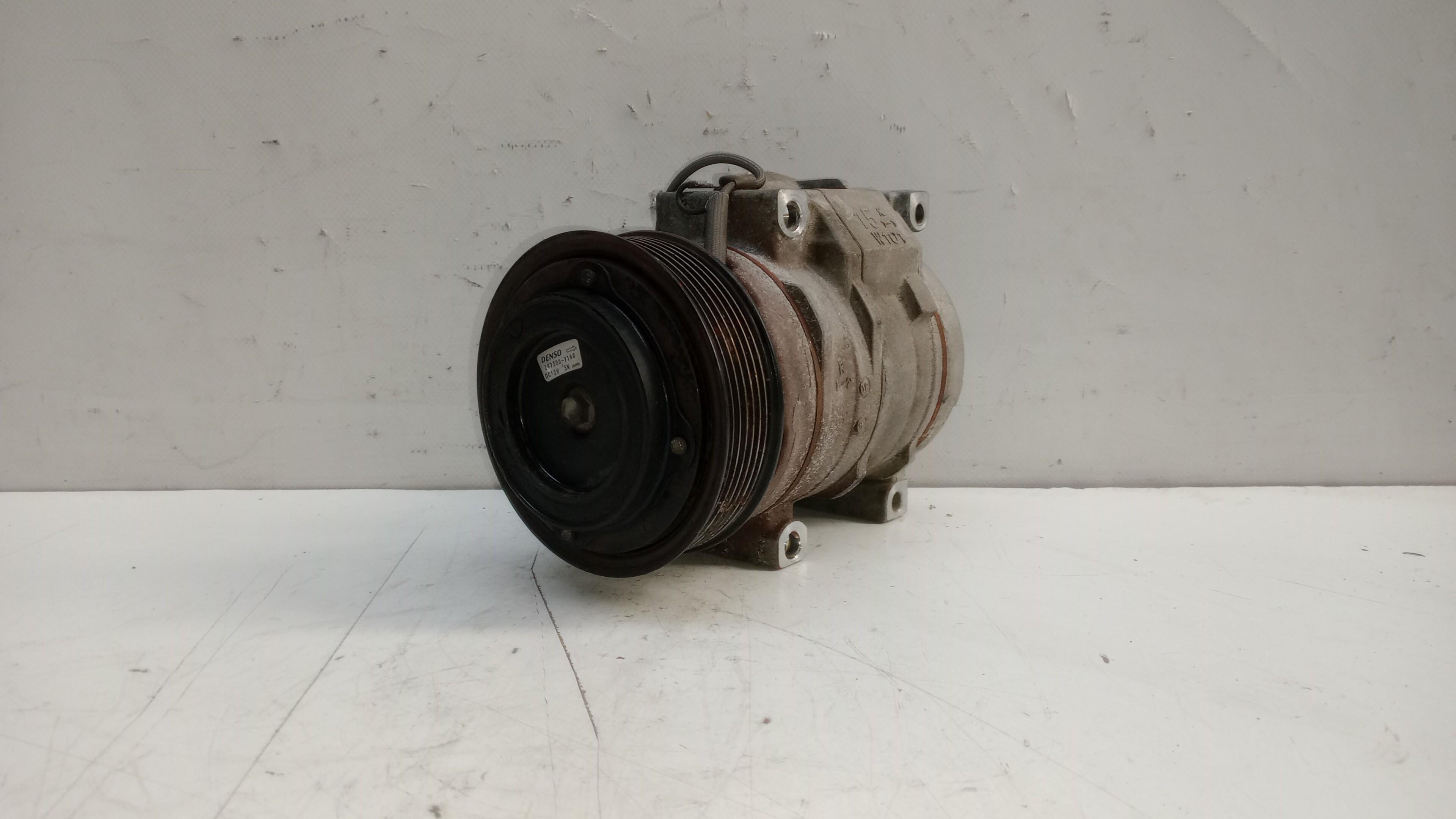 Compressor ar condicionado MITSUBISHI CANTER Camião de plataforma/chassis (FB_, FE_, FG_) | 01 - 