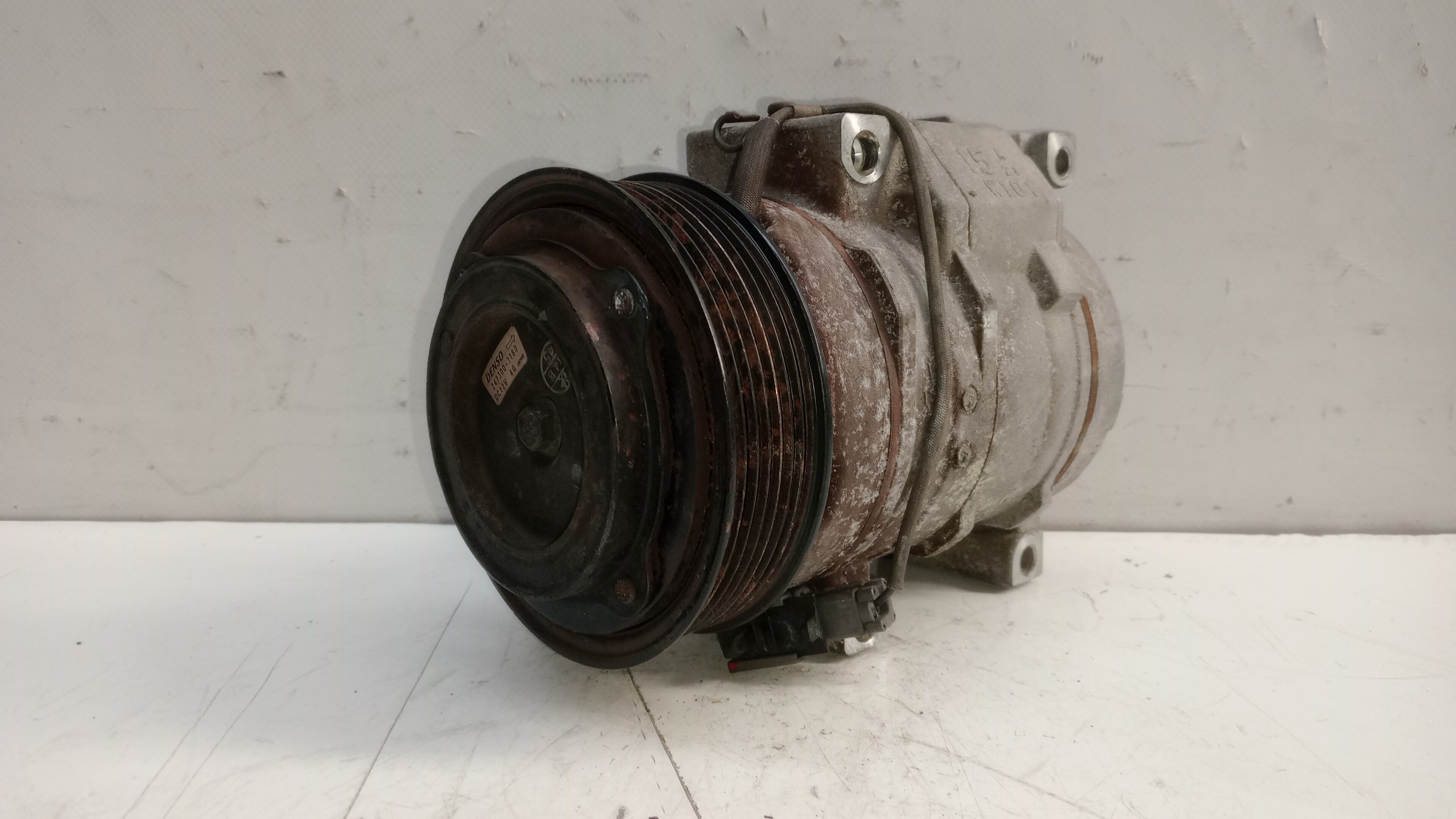 Compressor ar condicionado MITSUBISHI CANTER Camião de plataforma/chassis (FB_, FE_, FG_) | 01 - 
