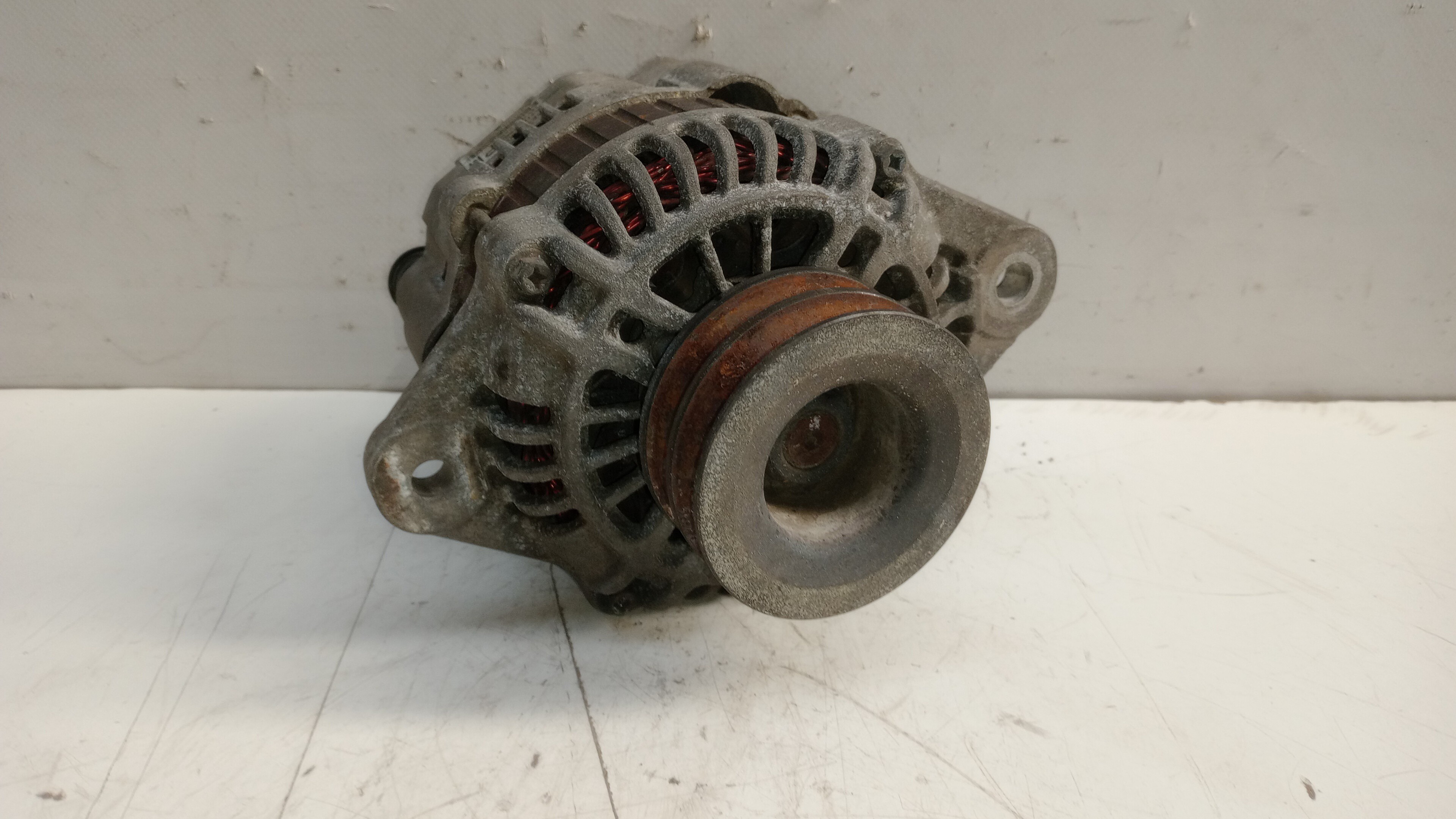 Alternador MITSUBISHI CANTER Camião de plataforma/chassis (FB_, FE_, FG_) | 01 - 