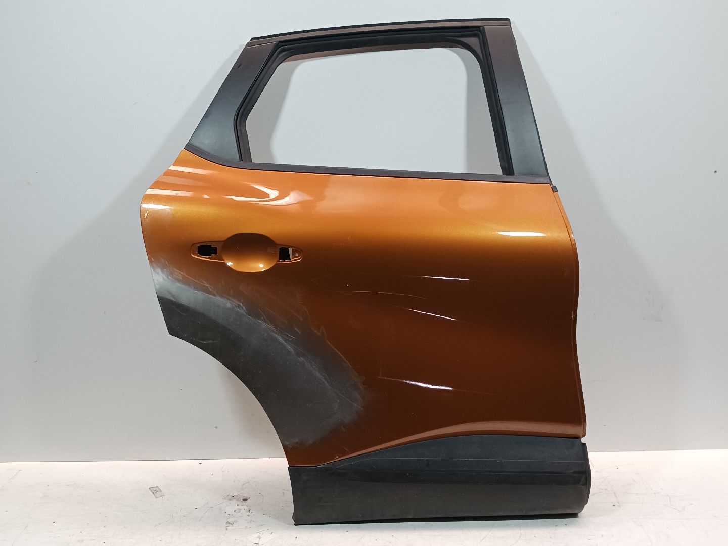 Puerta trasera Dcho RENAULT CAPTUR II | 20 - 